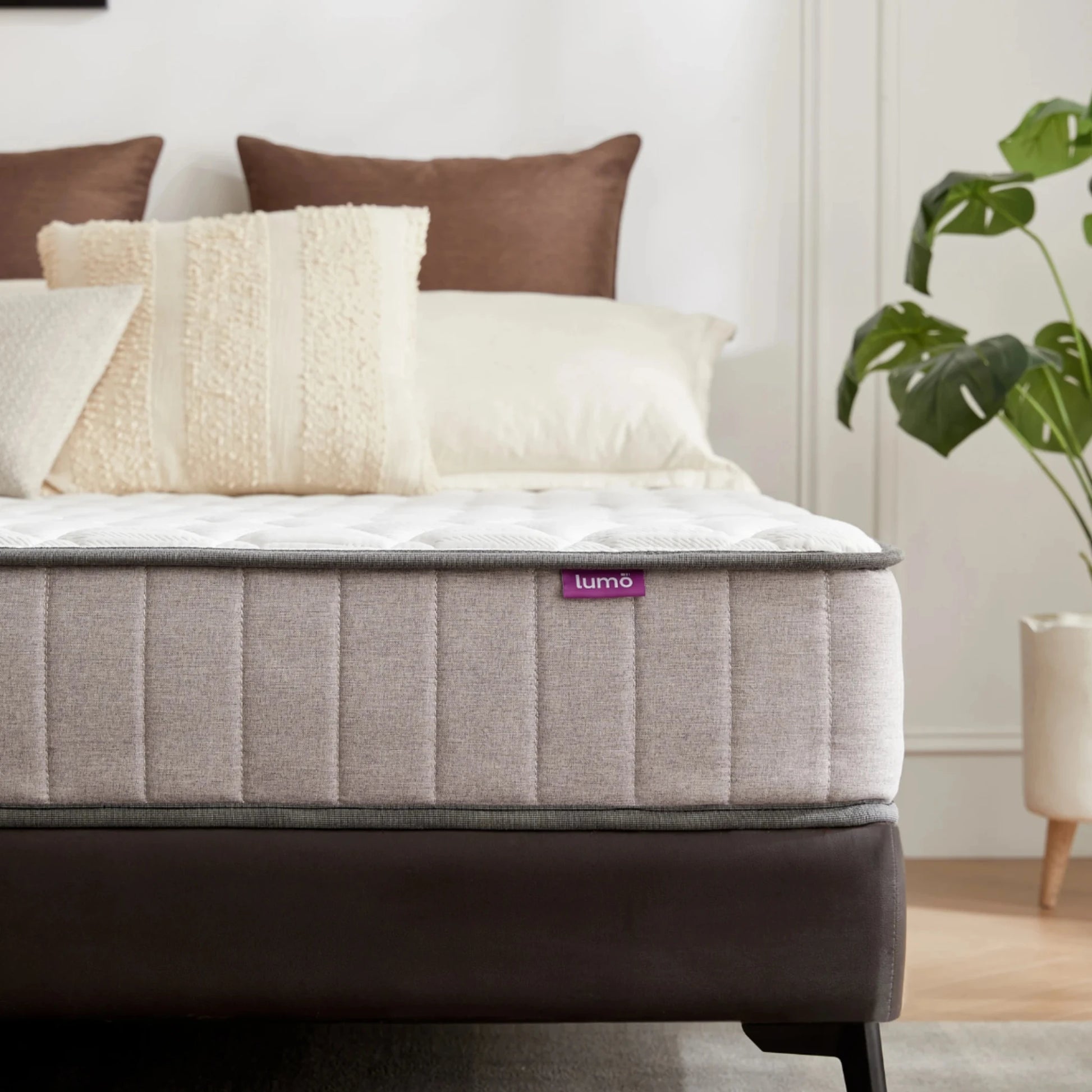 Lumo Comfort Hybrid Mattress, Medium Firm, White, Grey