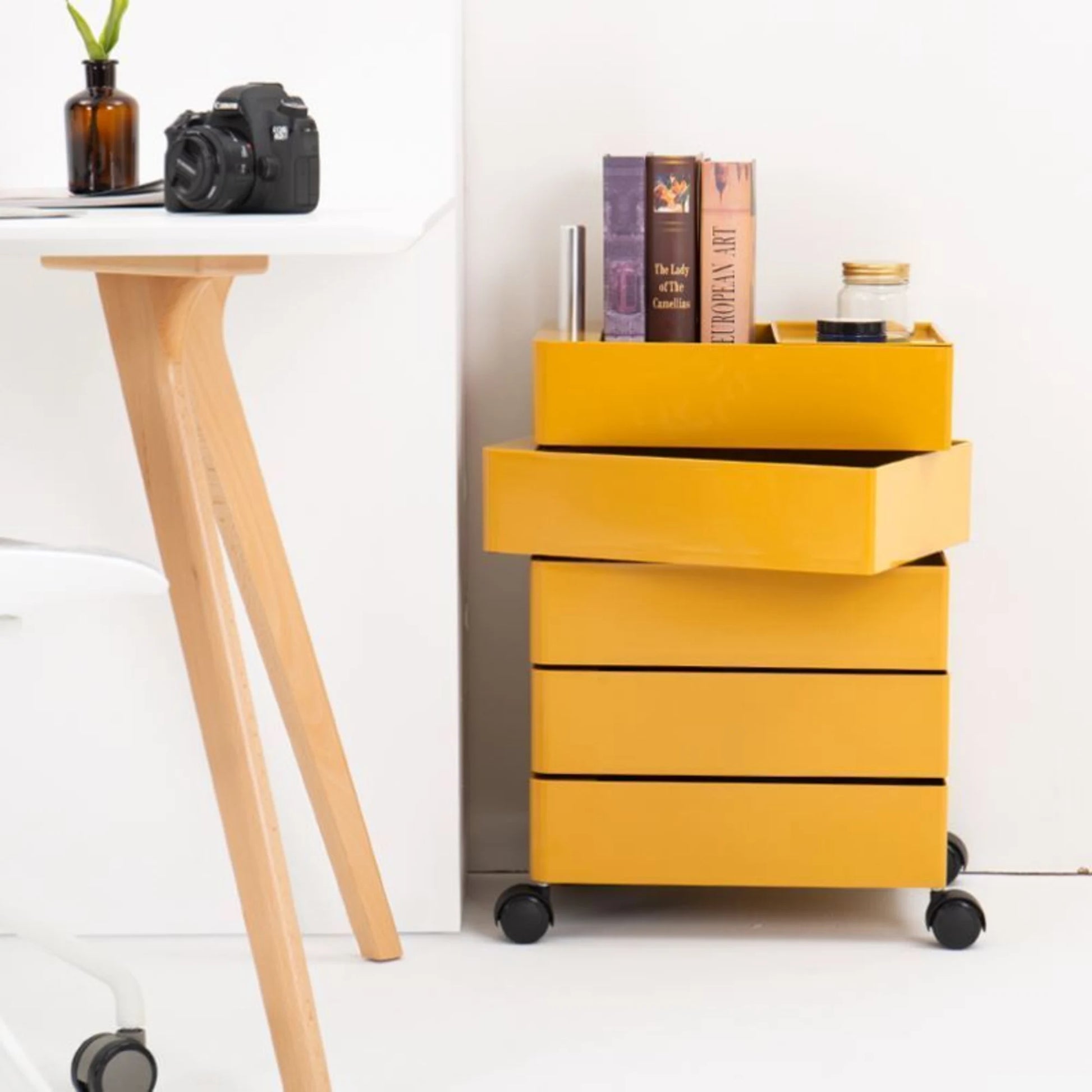 MODE Rosa Rotatable Trolley Cart, Yellow