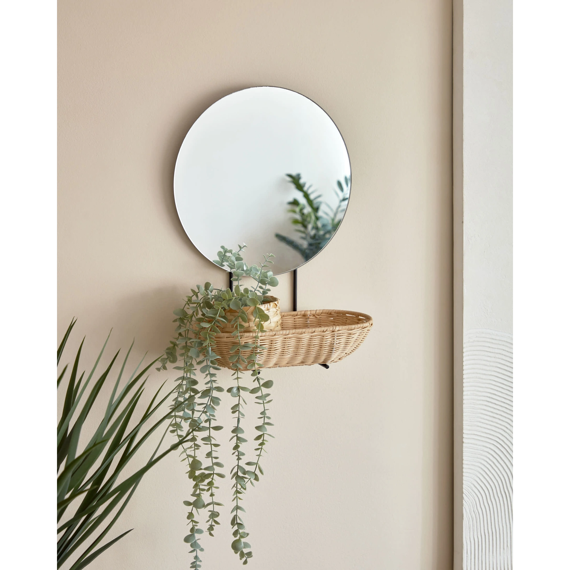 Kave Home Ebian Wall Mirror with Basket
