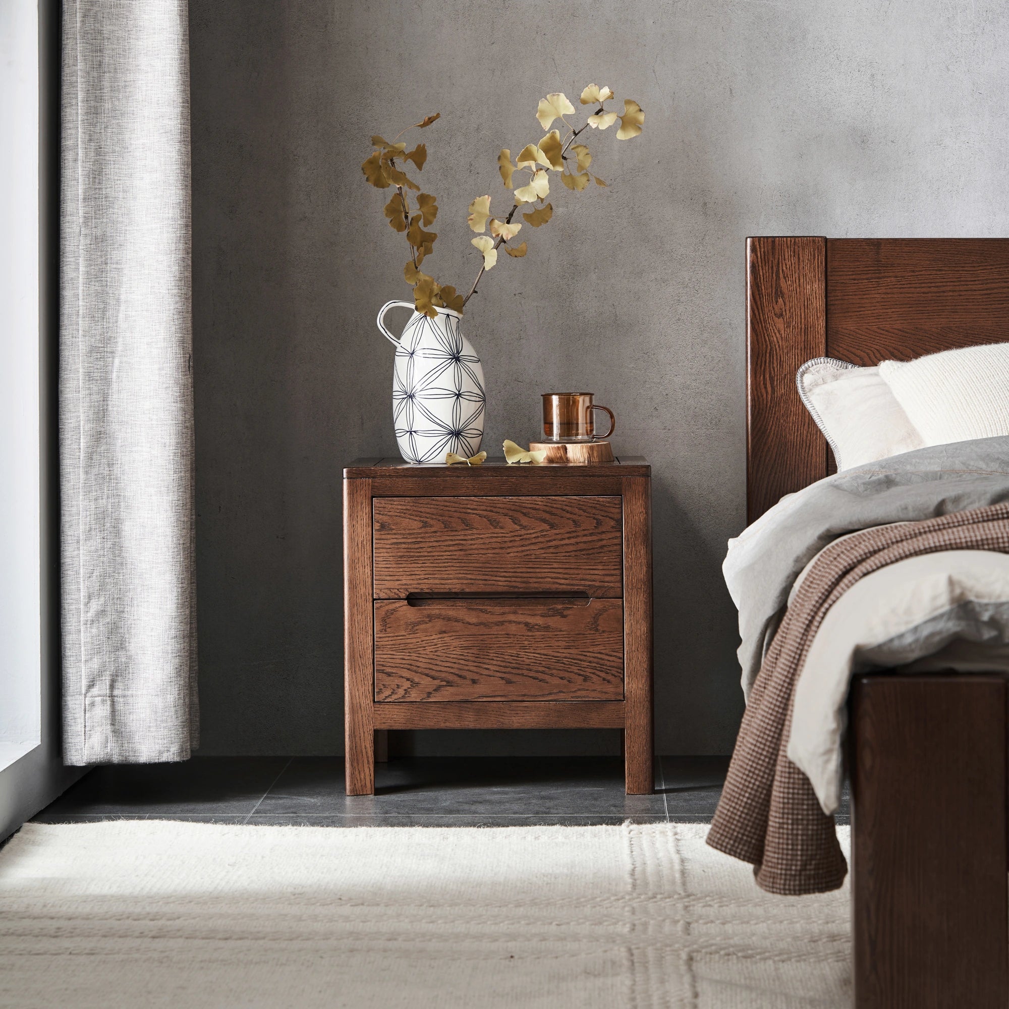 Solidwood Edinburgh Bedside Table, 47x37x50cm, Dark Wood