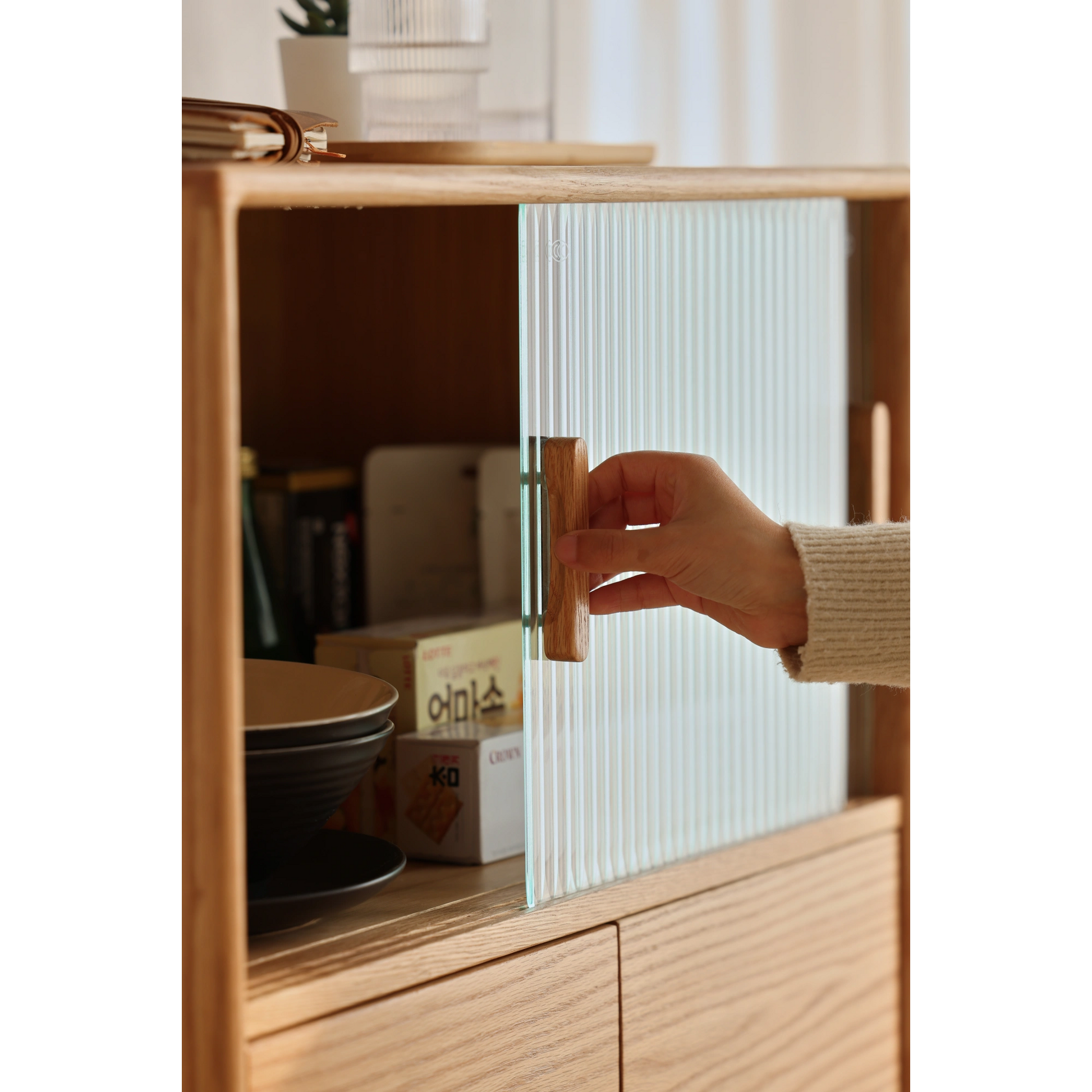Solidwood Bailey Sideboard, 65x40x85CM, Natural Wood