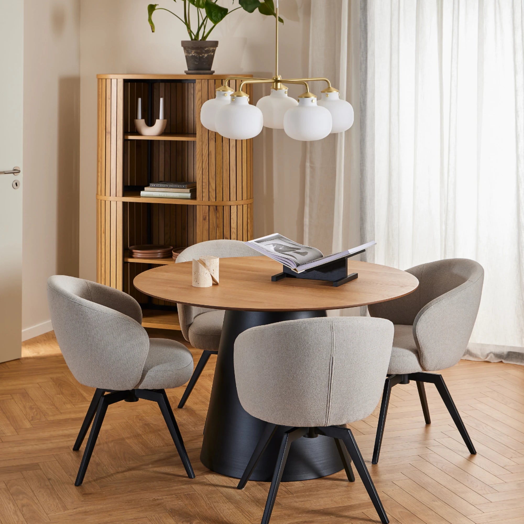 Hjem Design Colima Bookacase