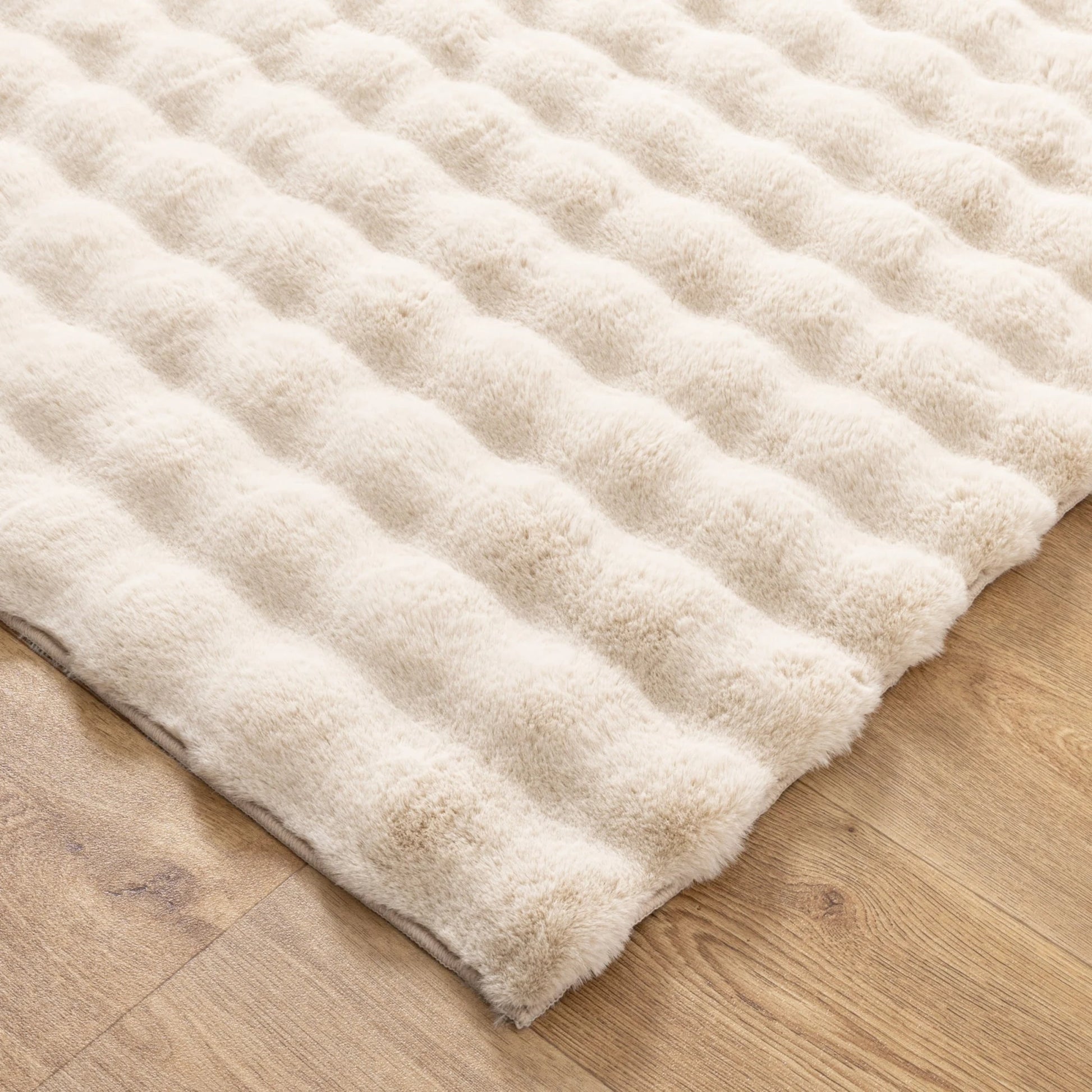 Dreamweaver Essence Rectangle Machine Washable Rug, Beige