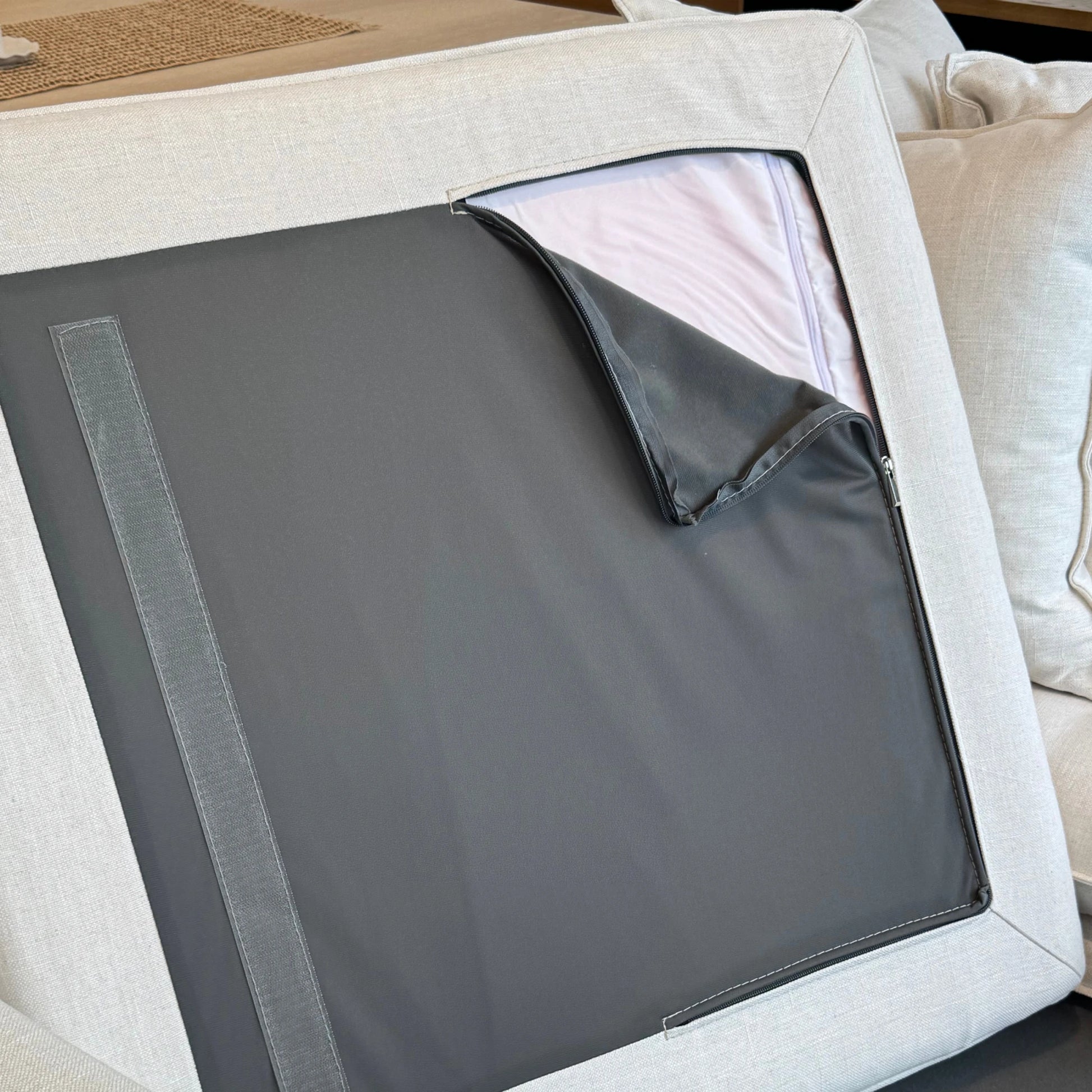 MODE Crepes 2.5-Seater Linen Sofa, Off-White