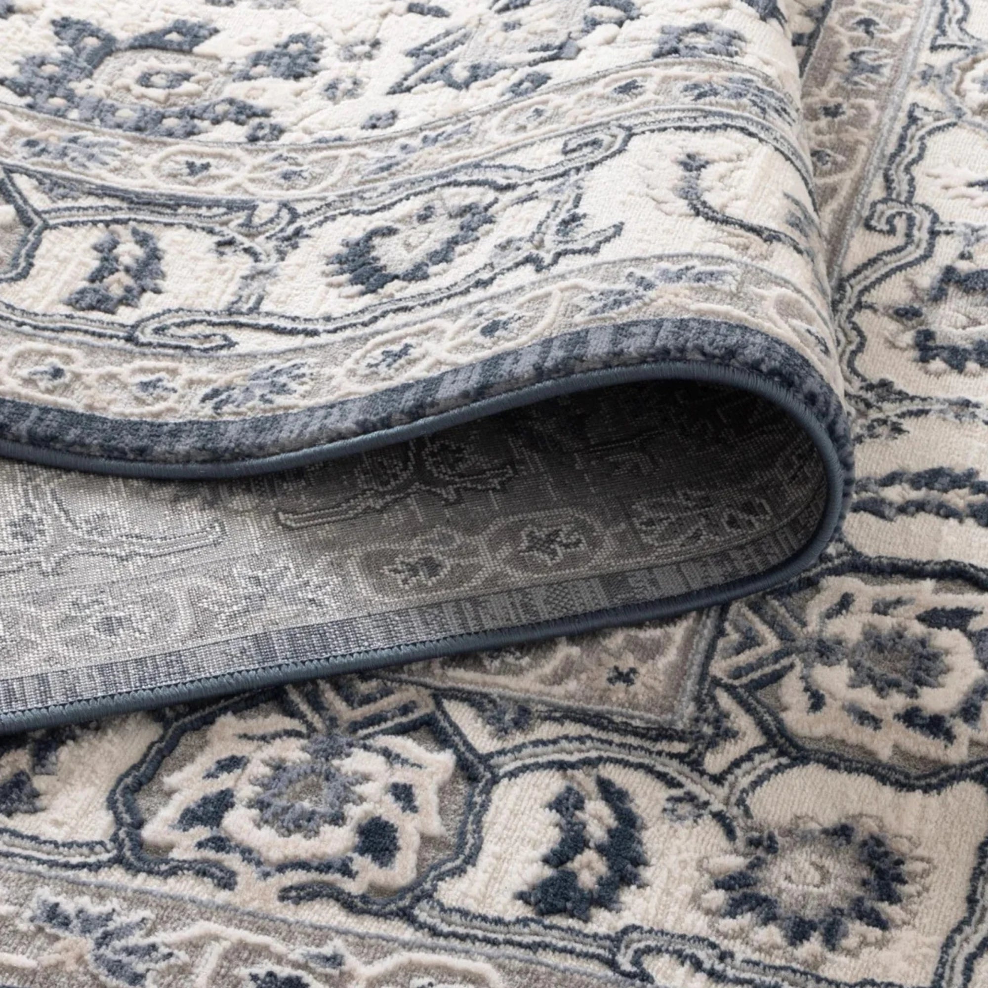 DreamWeaver Maya Floral Traditional Rug, Blue