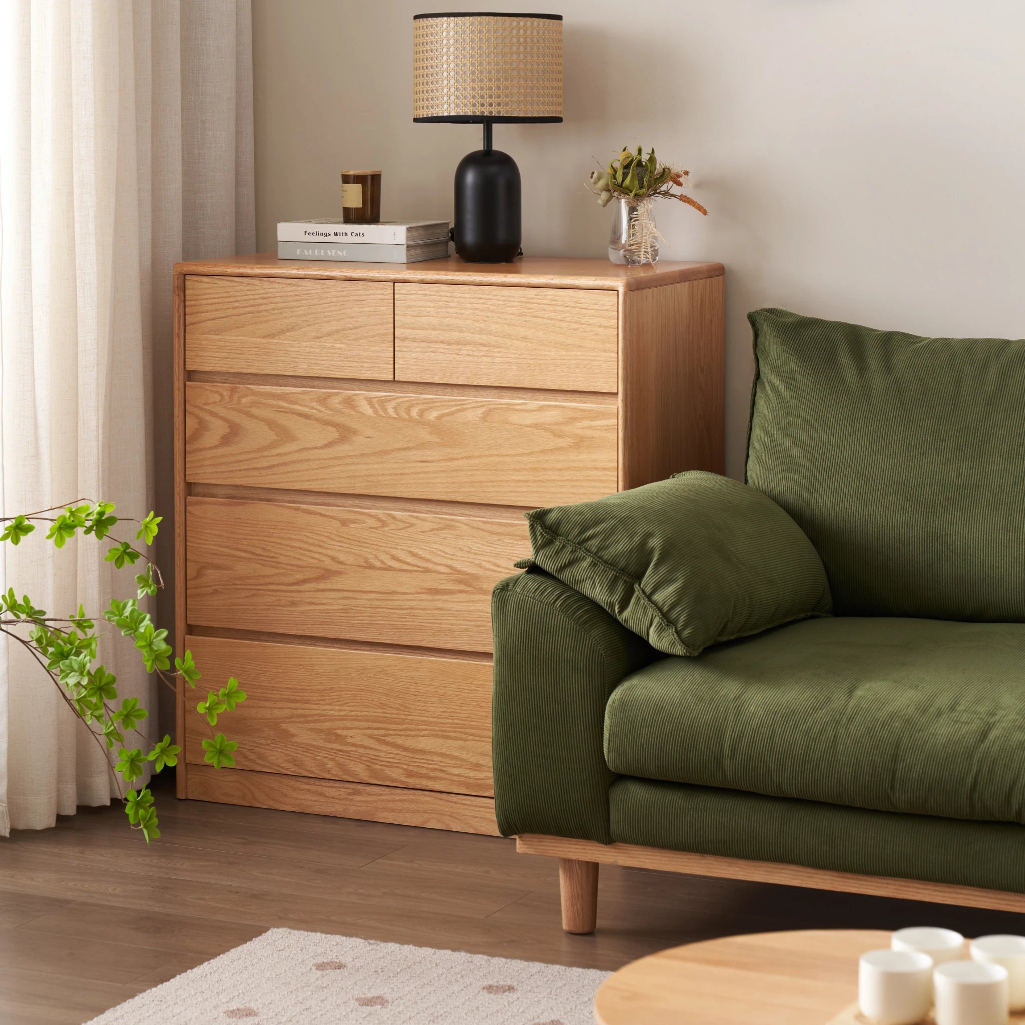 Solidwood Hemura Chest of 5 Drawers, Oak