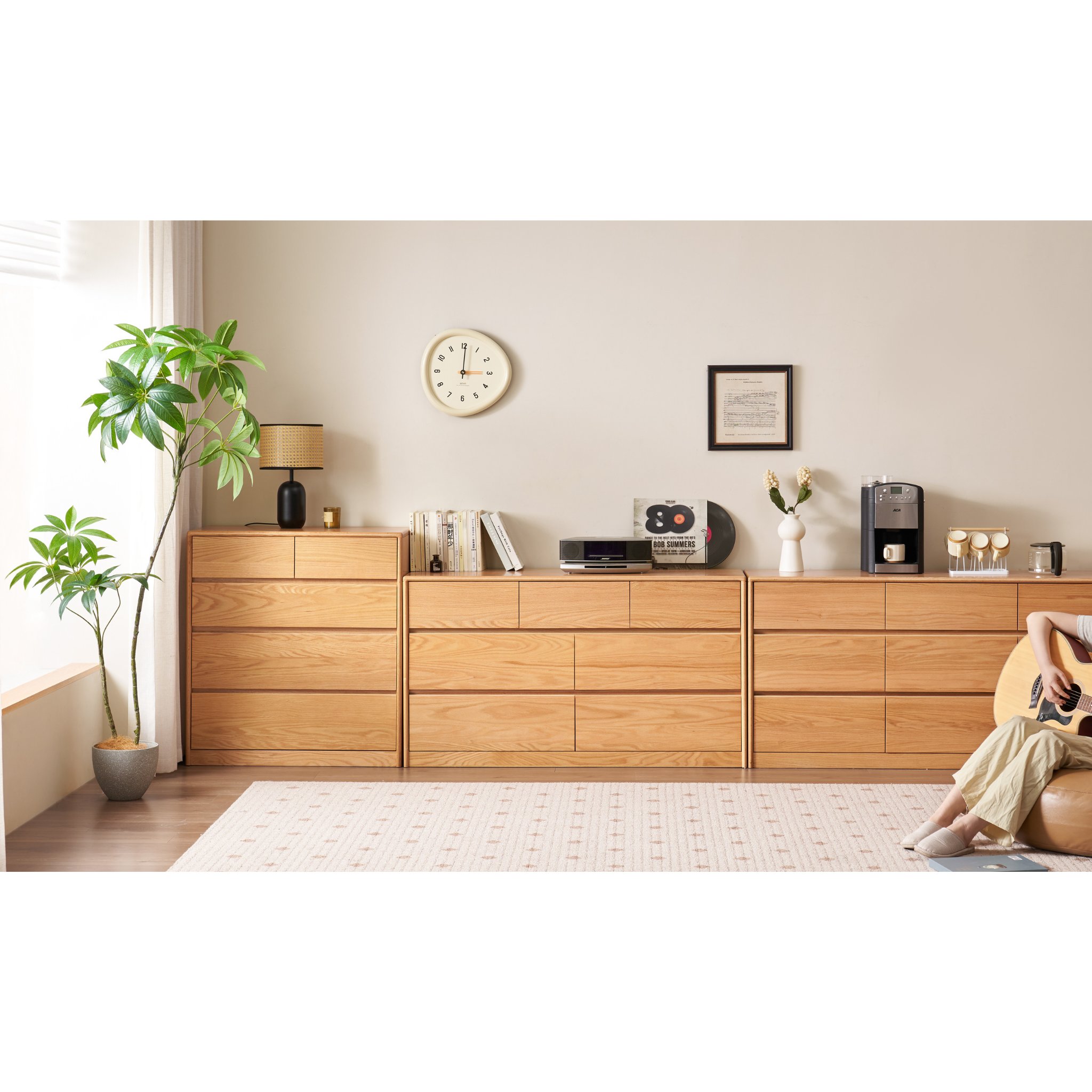Solidwood Hemura Chest of 5 Drawers, Oak