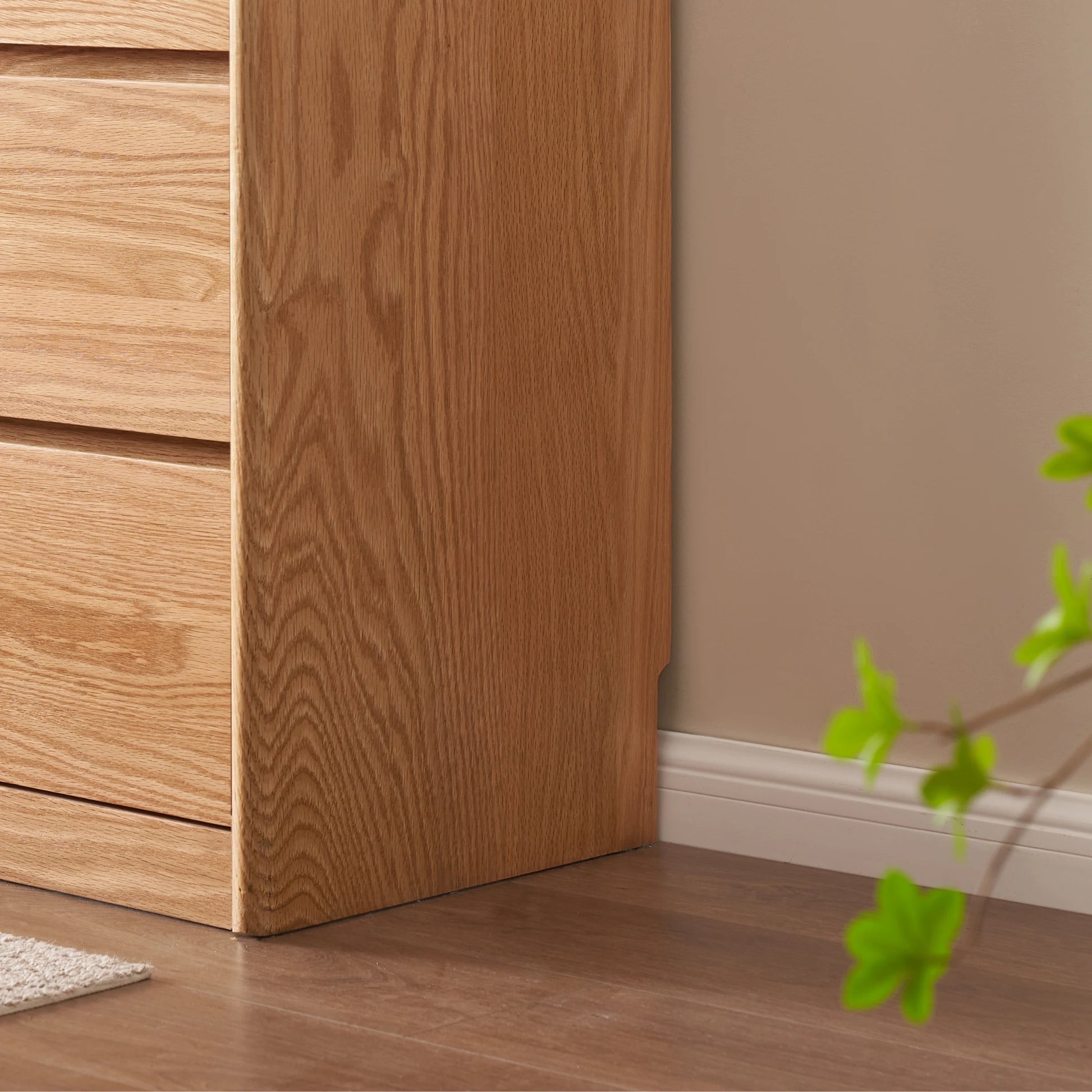 Solidwood Hemura Chest of 7 Drawers, Oak