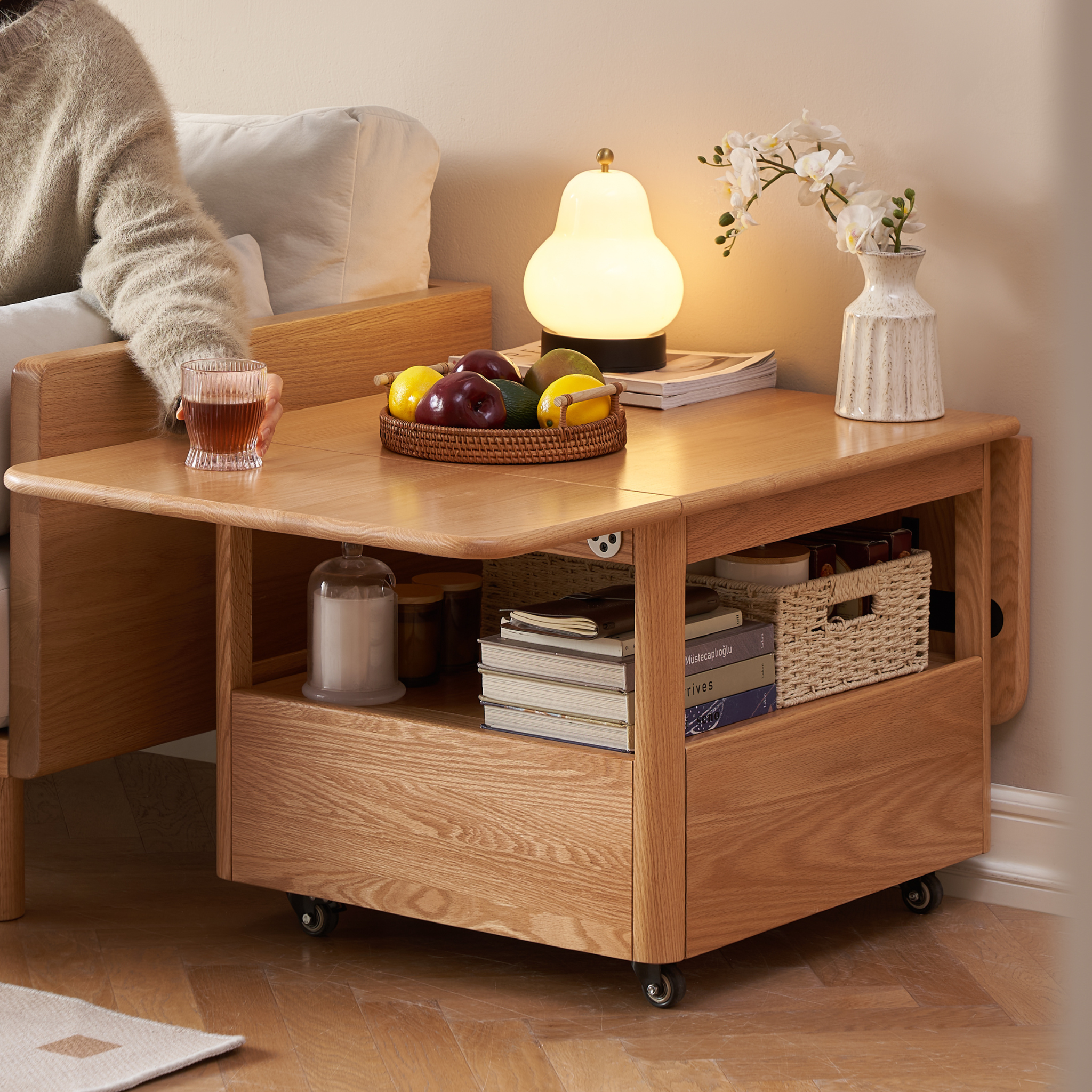 Solidwood Hemura Extendable Coffee Table on Castors, Oak