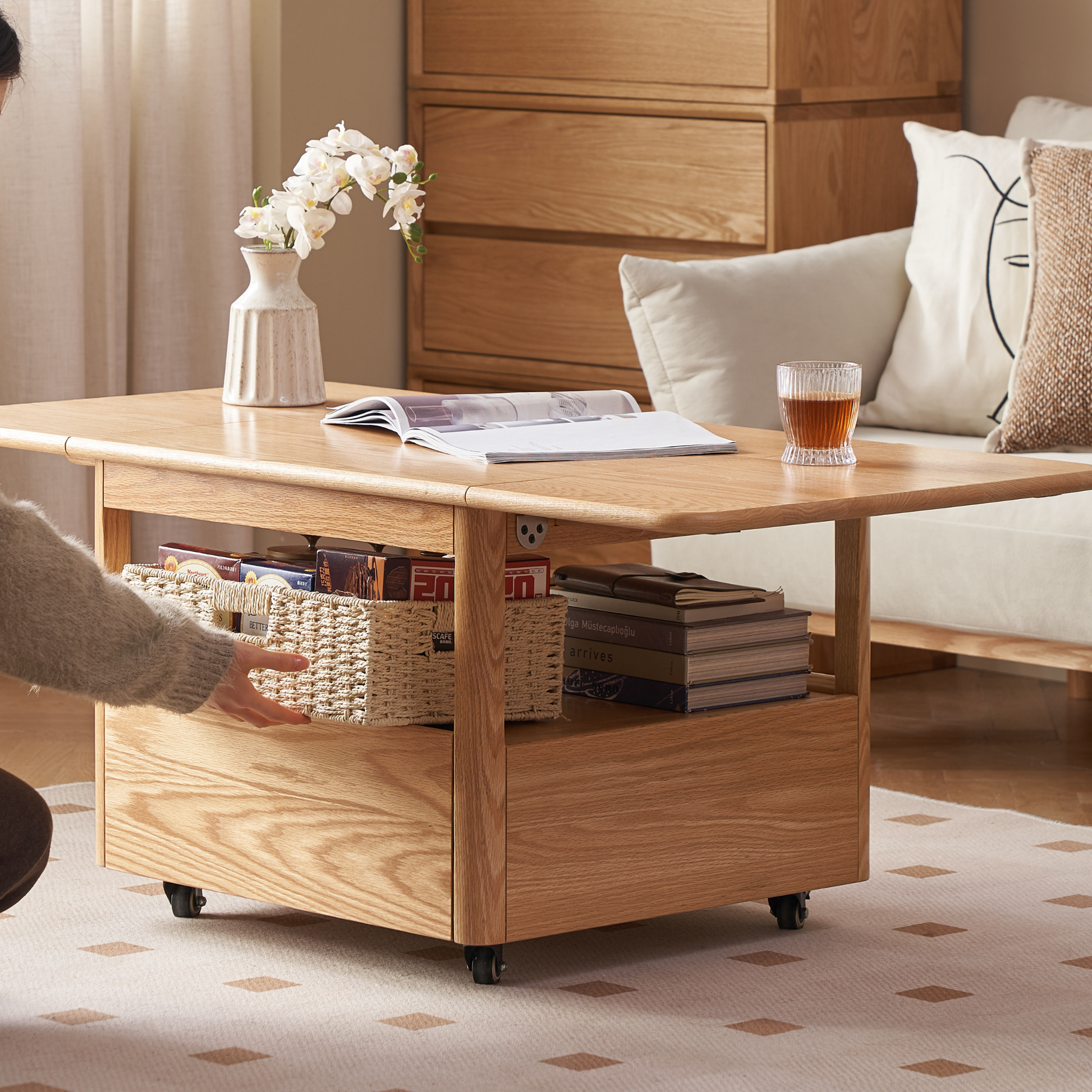 Solidwood Hemura Extendable Coffee Table on Castors, Oak