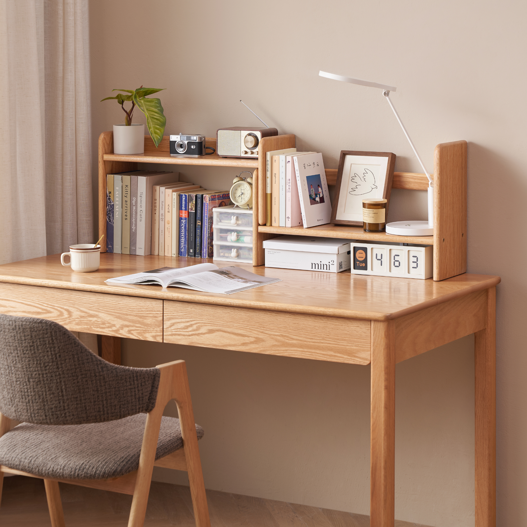 Solidwood Hemura Expandable Desktop Bookshelf, Oak