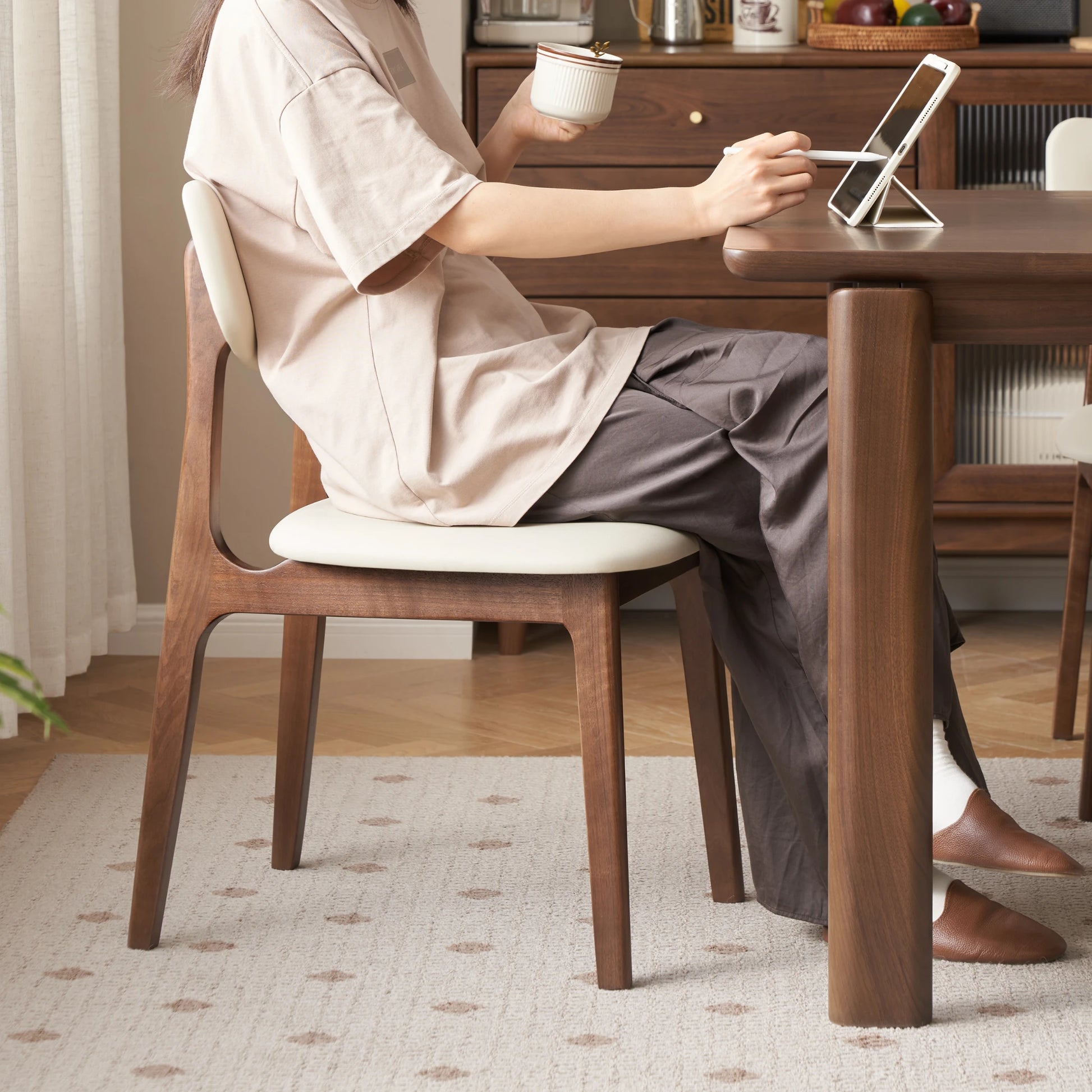 Solidwood Luxembourg American Balck Walnut Dining Chair with Cushion, Neutral White, Set of 4