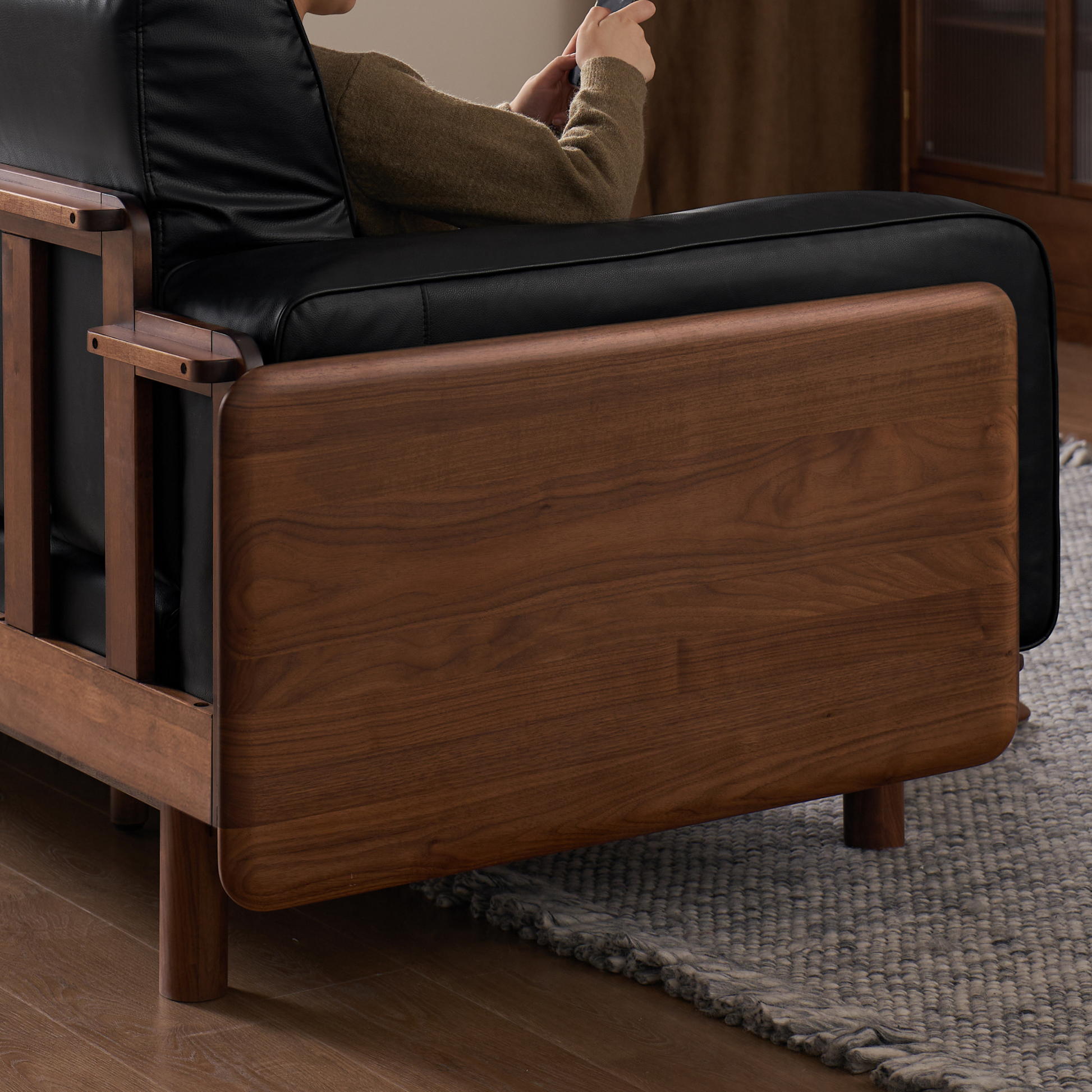 Solidwood Luxembourg 4-Seater Leather Sofa