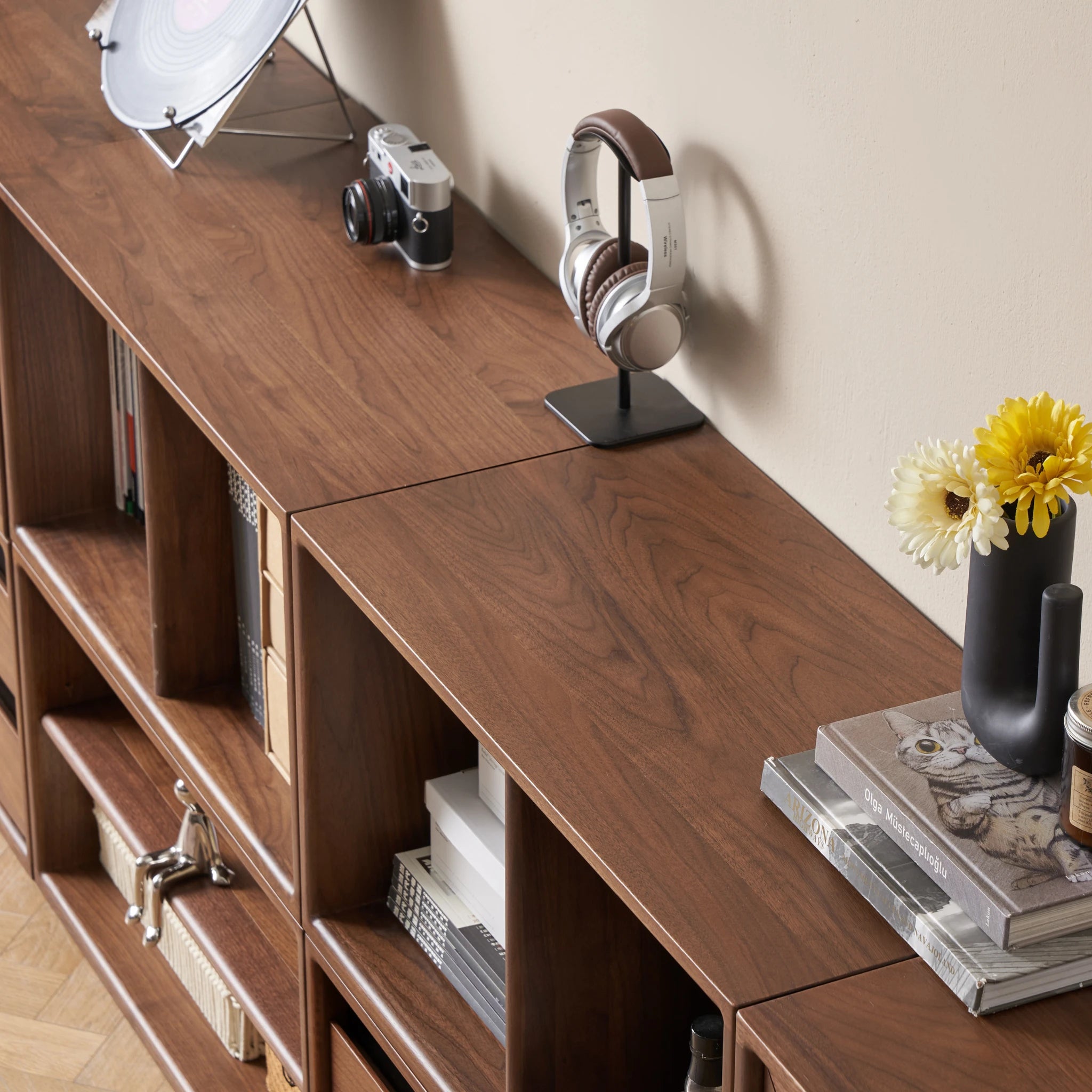 Solidwood Luxembourg Set of 4 Modular Entertainment Unit, American Black Walnut