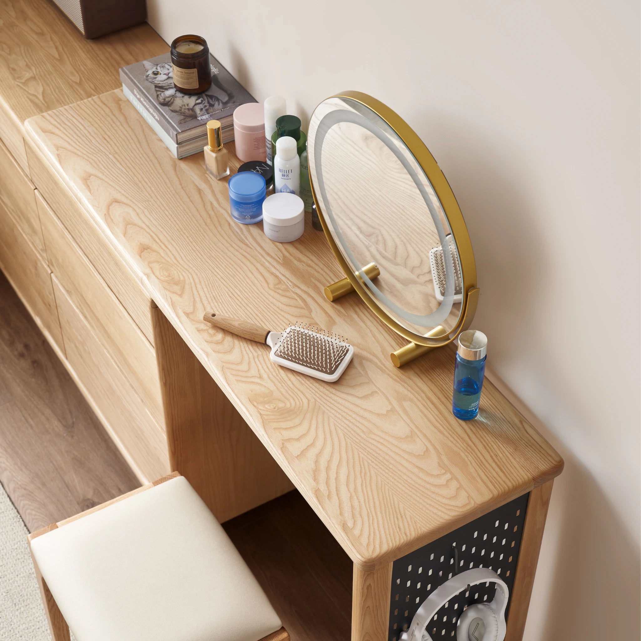 Solidwood Radiant Extendable Dressing Table, Ash