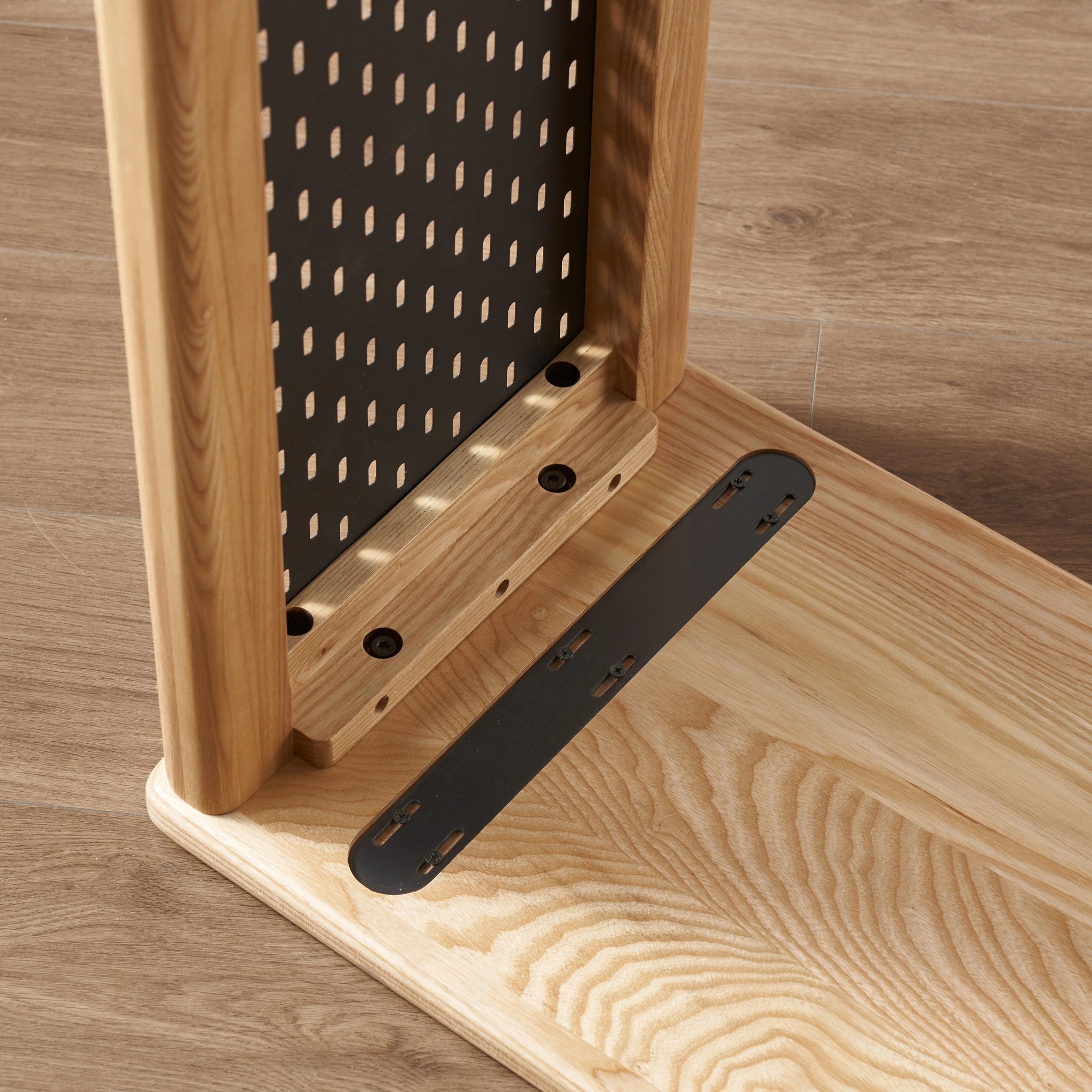 Solidwood Radiant Extendable Dressing Table, Ash