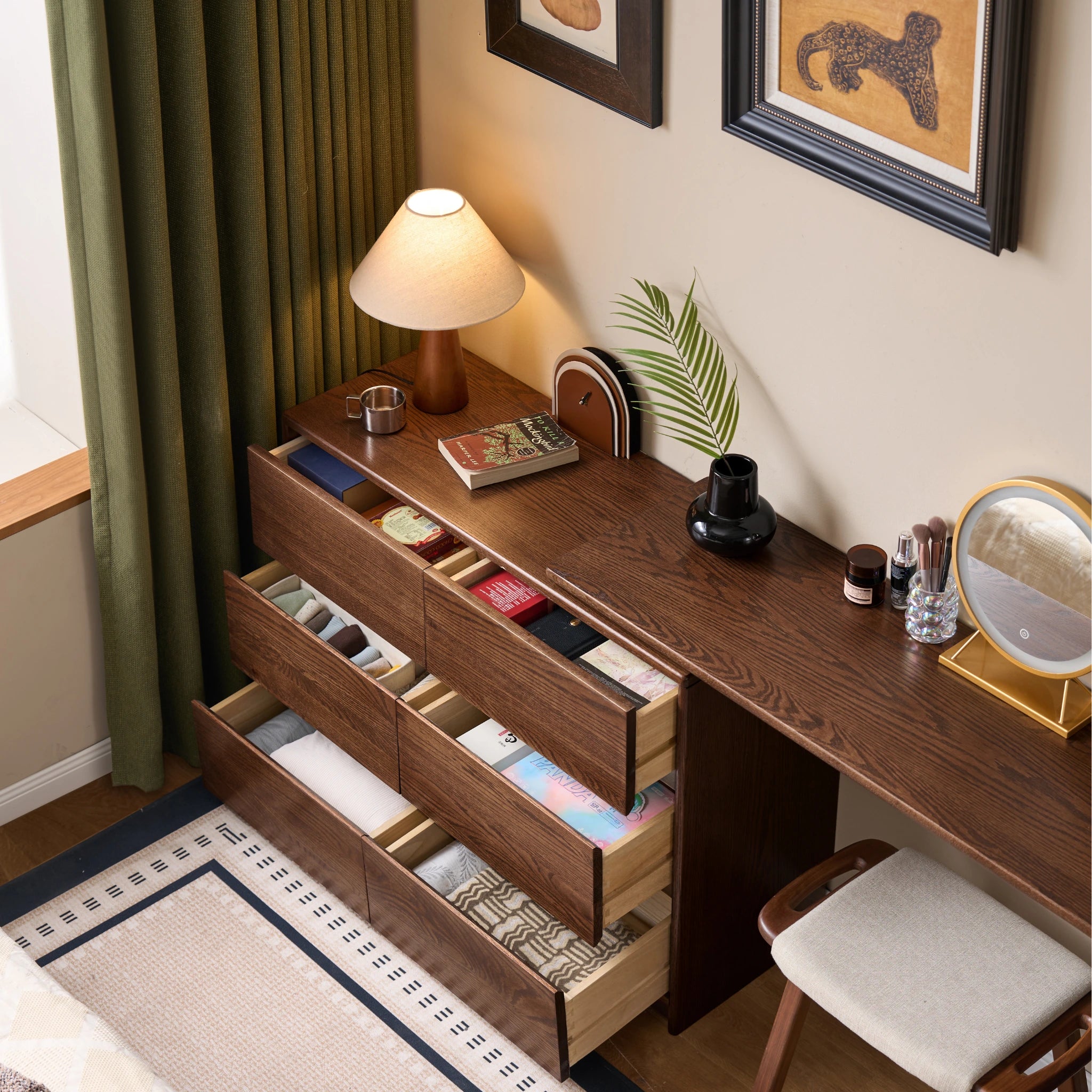 Solidwood Radiant Extendable Dressing Table, Walnut Oak