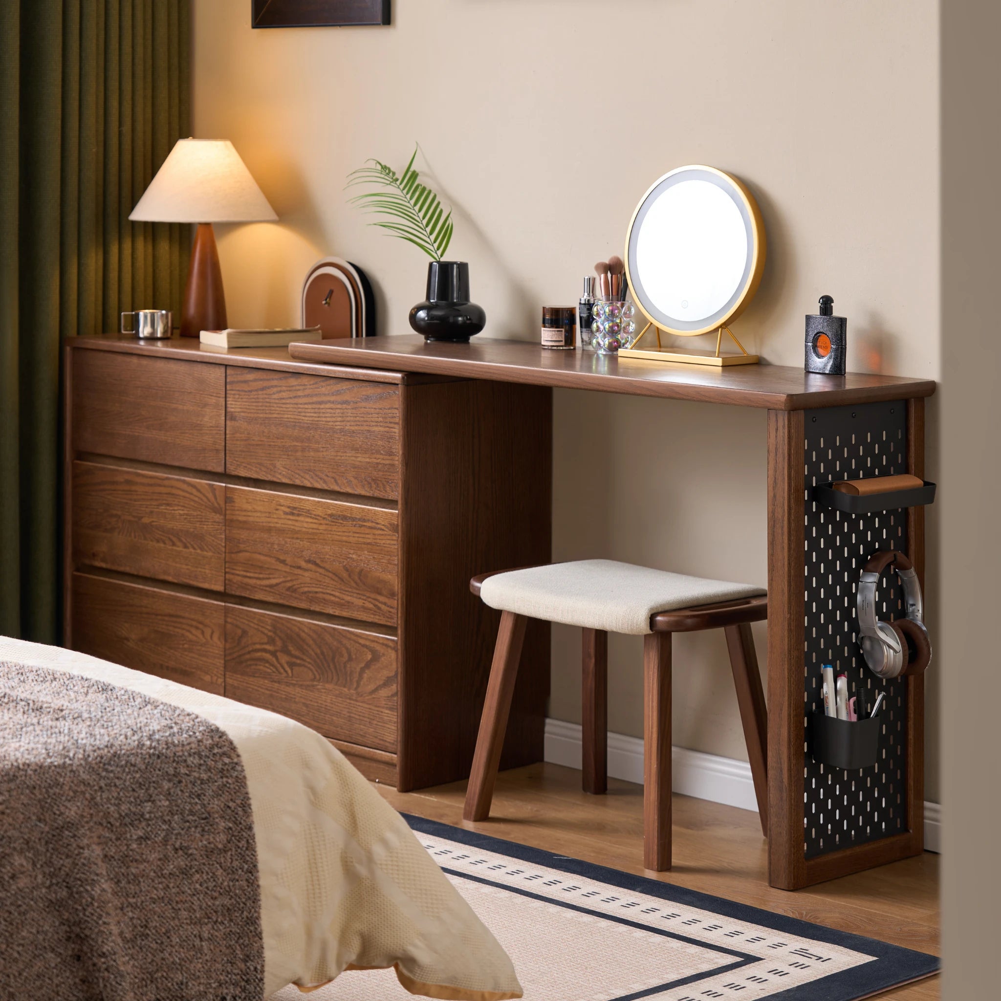 Solidwood Radiant Extendable Dressing Table, Walnut Oak