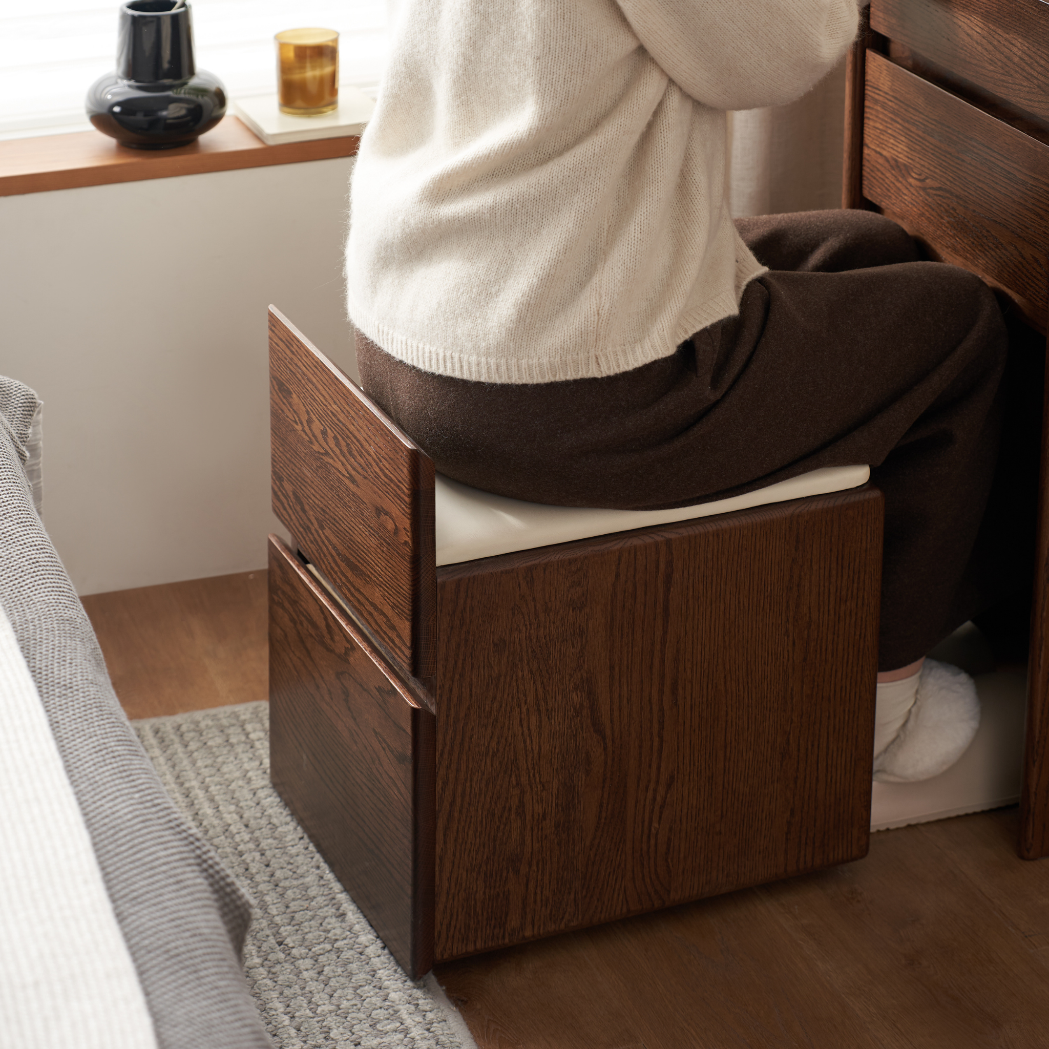 Solidwood Radiant Dressing Table and Stool Set with Flip Mirror, Walnut Oak