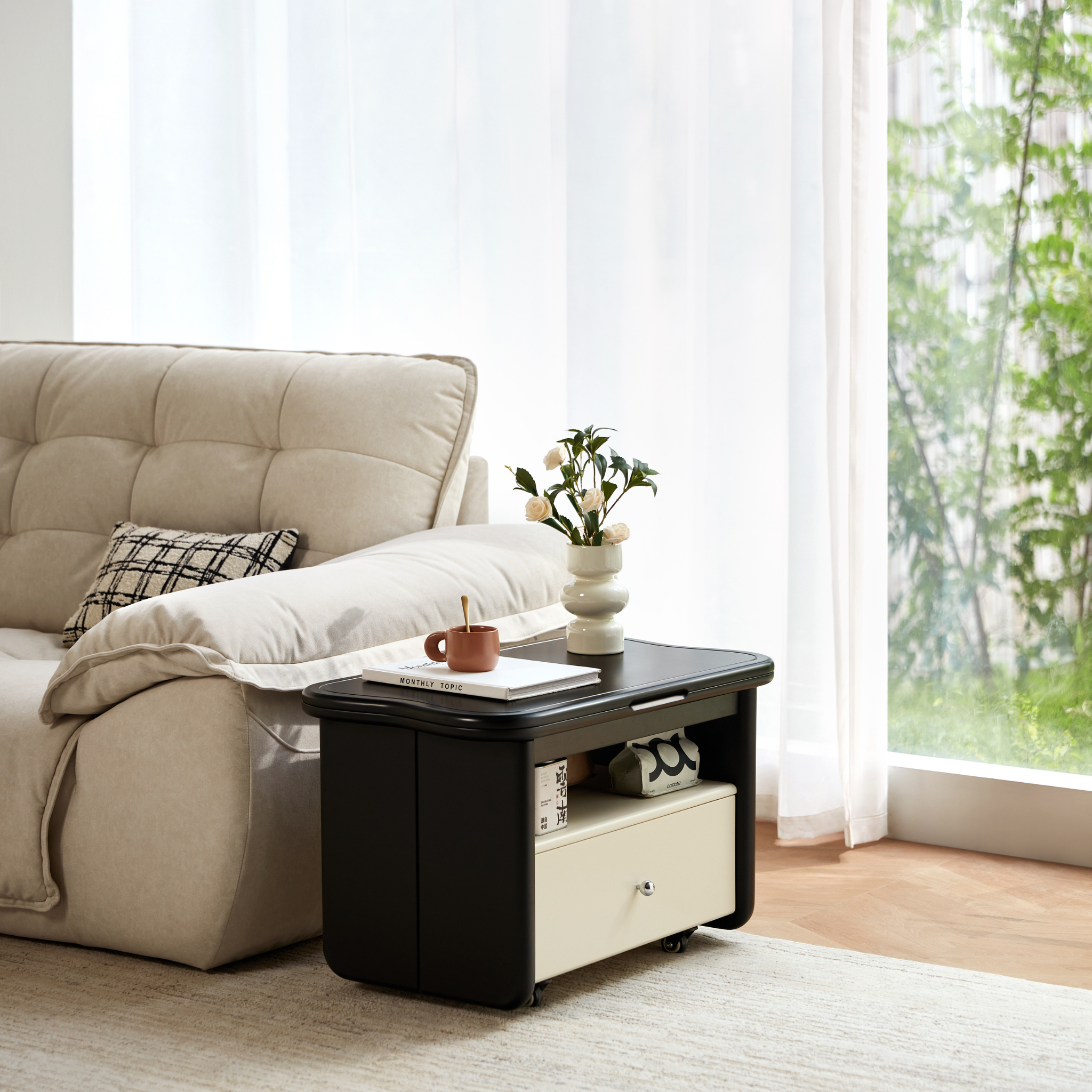 Linspire Walden Extendable Top Coffee Table with Castors