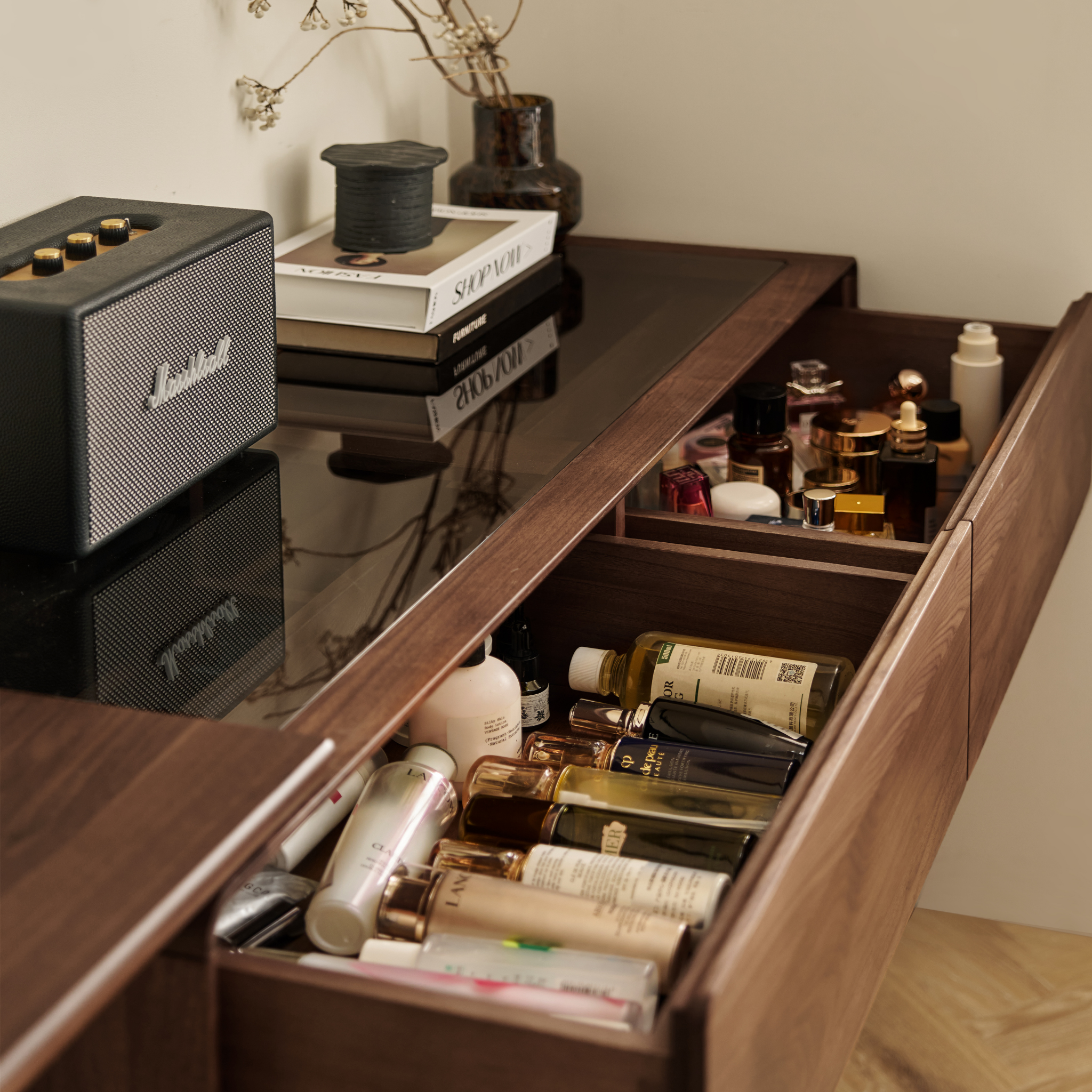 Linspire Vista Solid Wood Chest of 6 Drawers with Glass Top, American Black Walnut