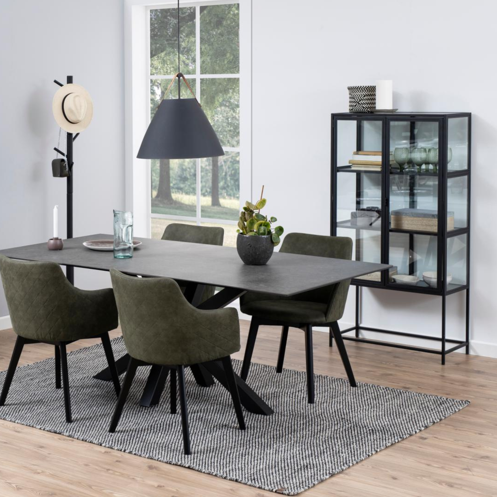 Hjem Design Sevron Display Cabinet