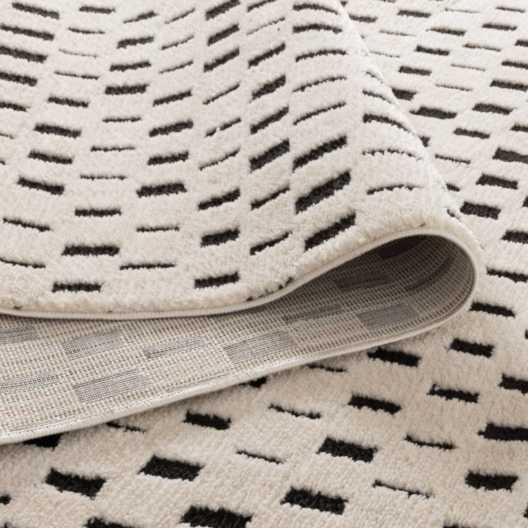 DreamWeaver Lila Monochrome Squares Rug, Black & Cream