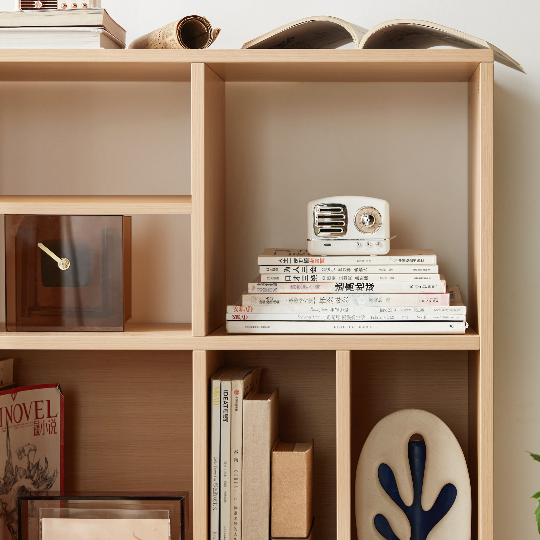 Linspire Noble Bookshelf