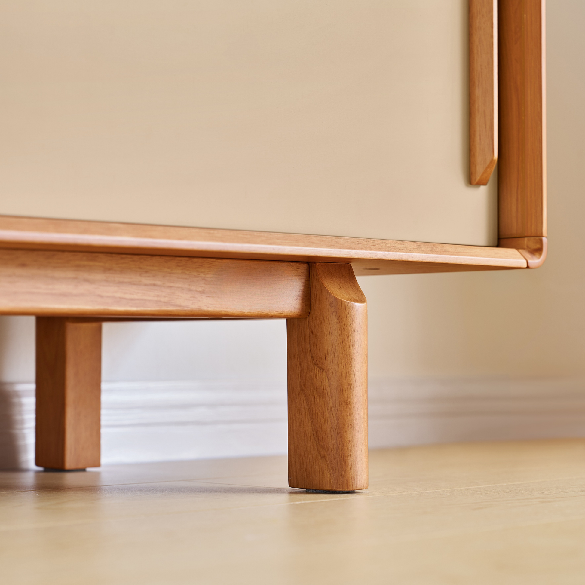 Linspire Sloane Entertainment Unit
