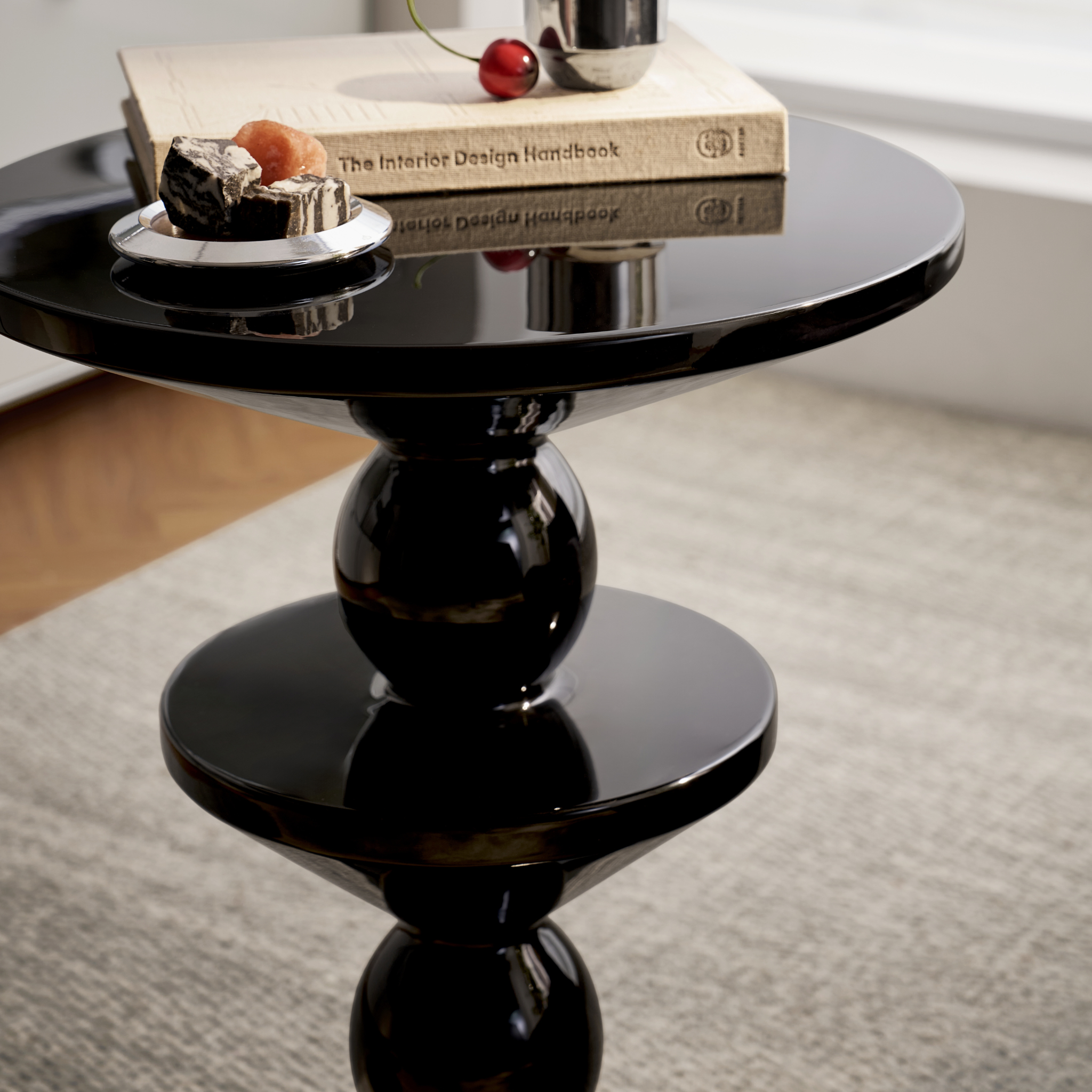 Linspire Noir Side Table