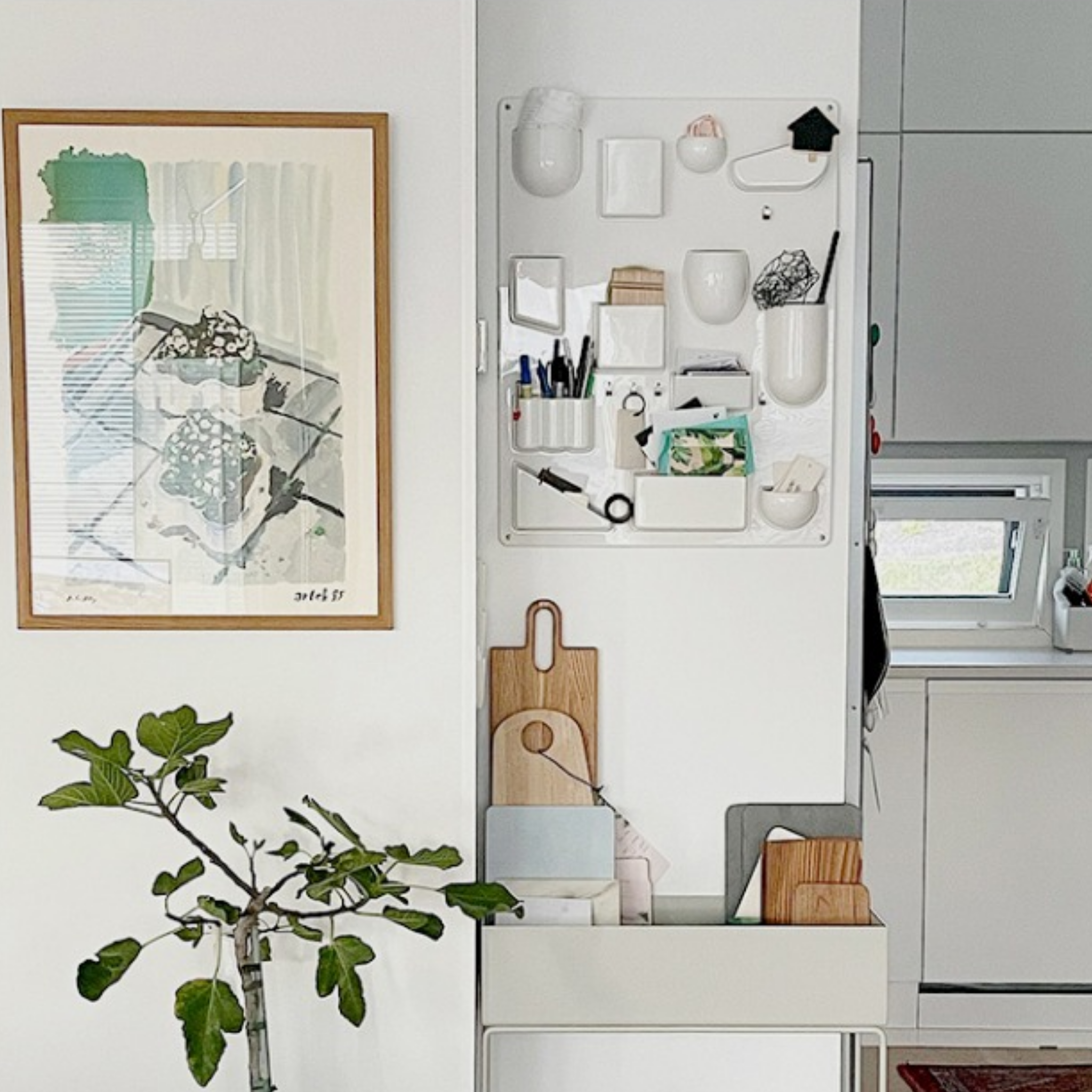MODE Pico Wall-mounted Pegboard, White