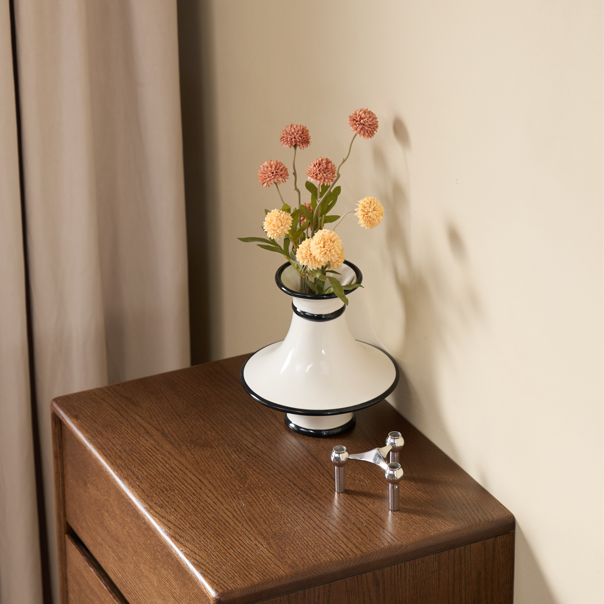 Solidwood Hemura Chest of 5 Drawers, Walnut Oak