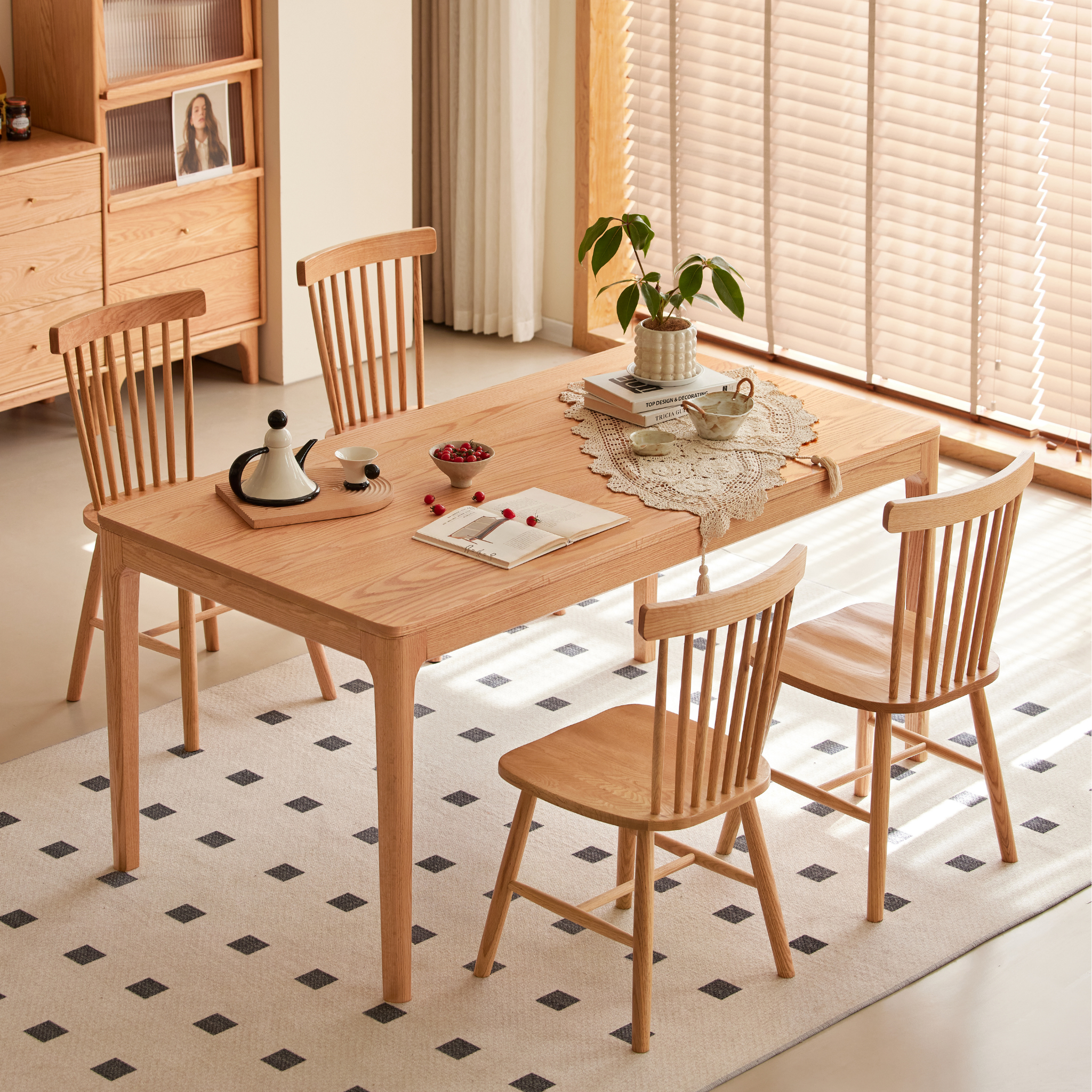 Solidwood Wenrik Dining Table, Oak, Natural Wood