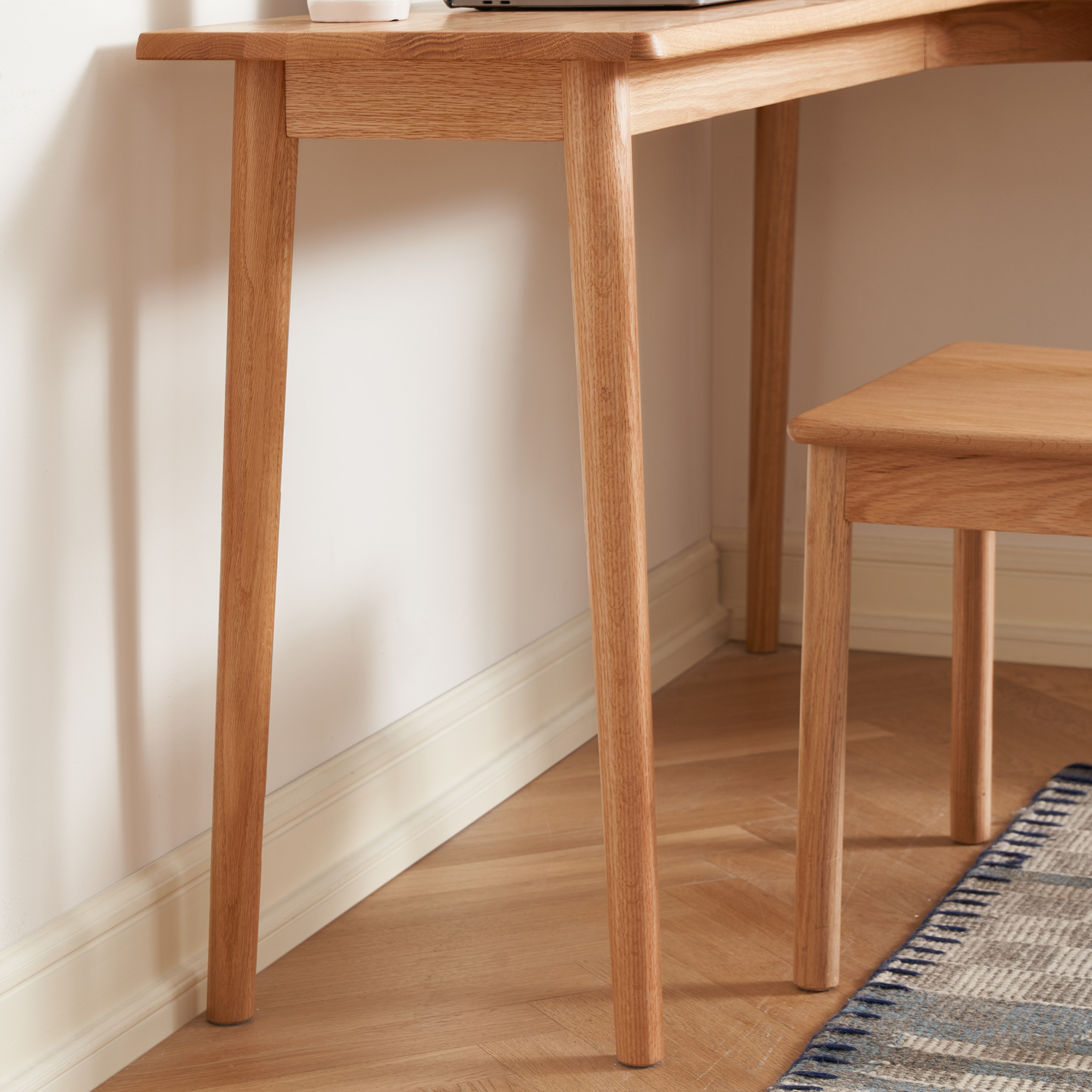 Solidwood Amber Office Desks