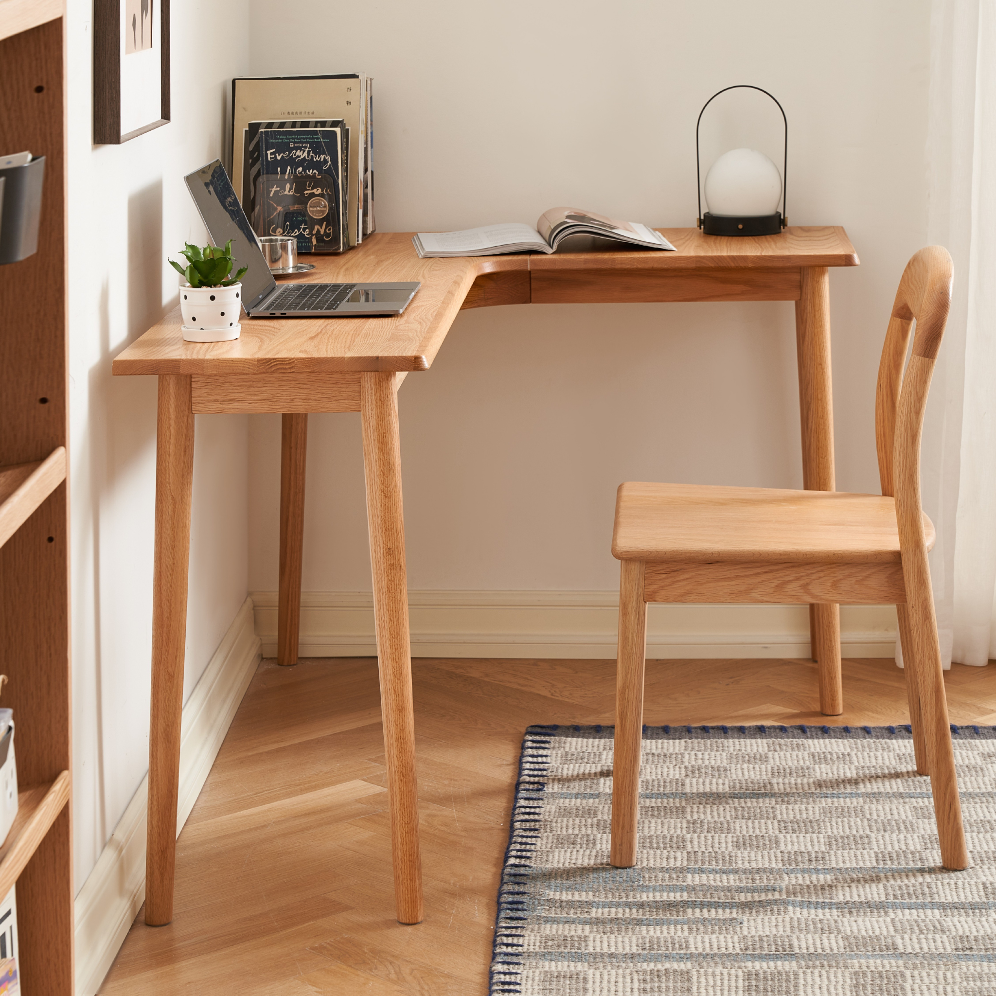 Solidwood Amber Office Desks