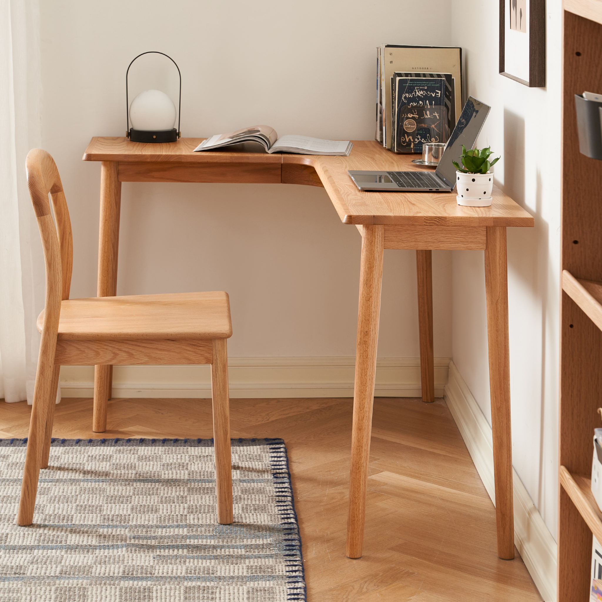 Solidwood Amber Office Desks