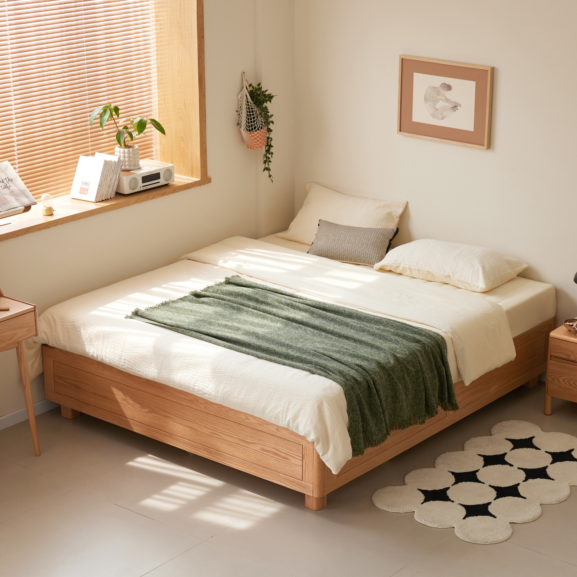 Solidwood Hemura Beds