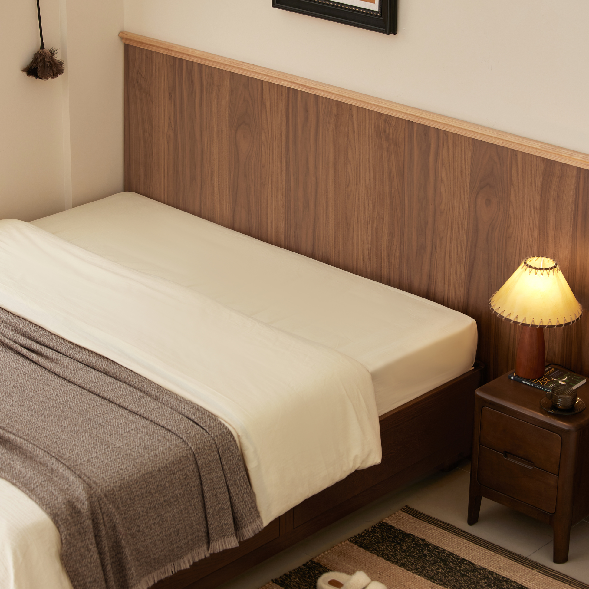 Solidwood Hemura Beds
