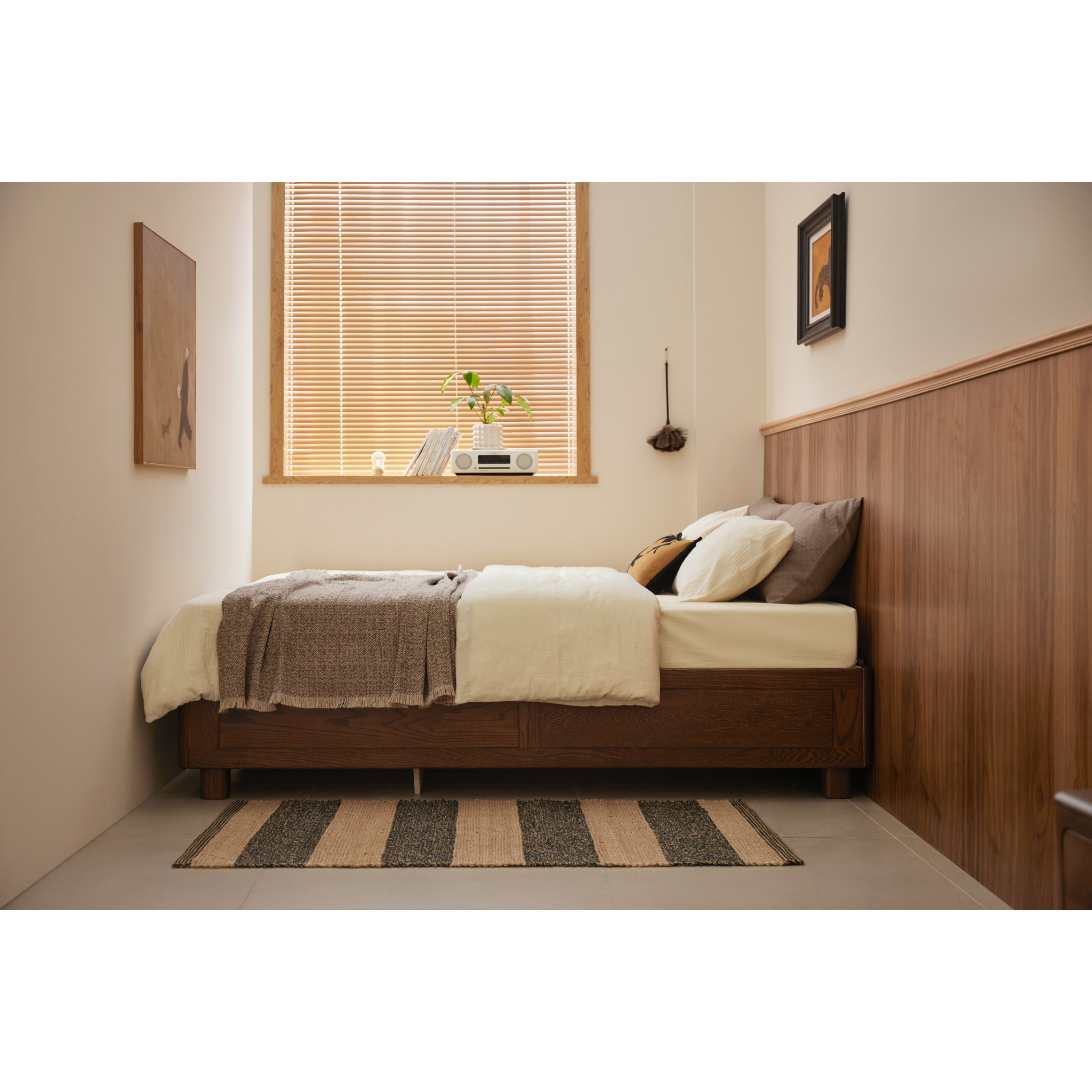 Solidwood Hemura Beds