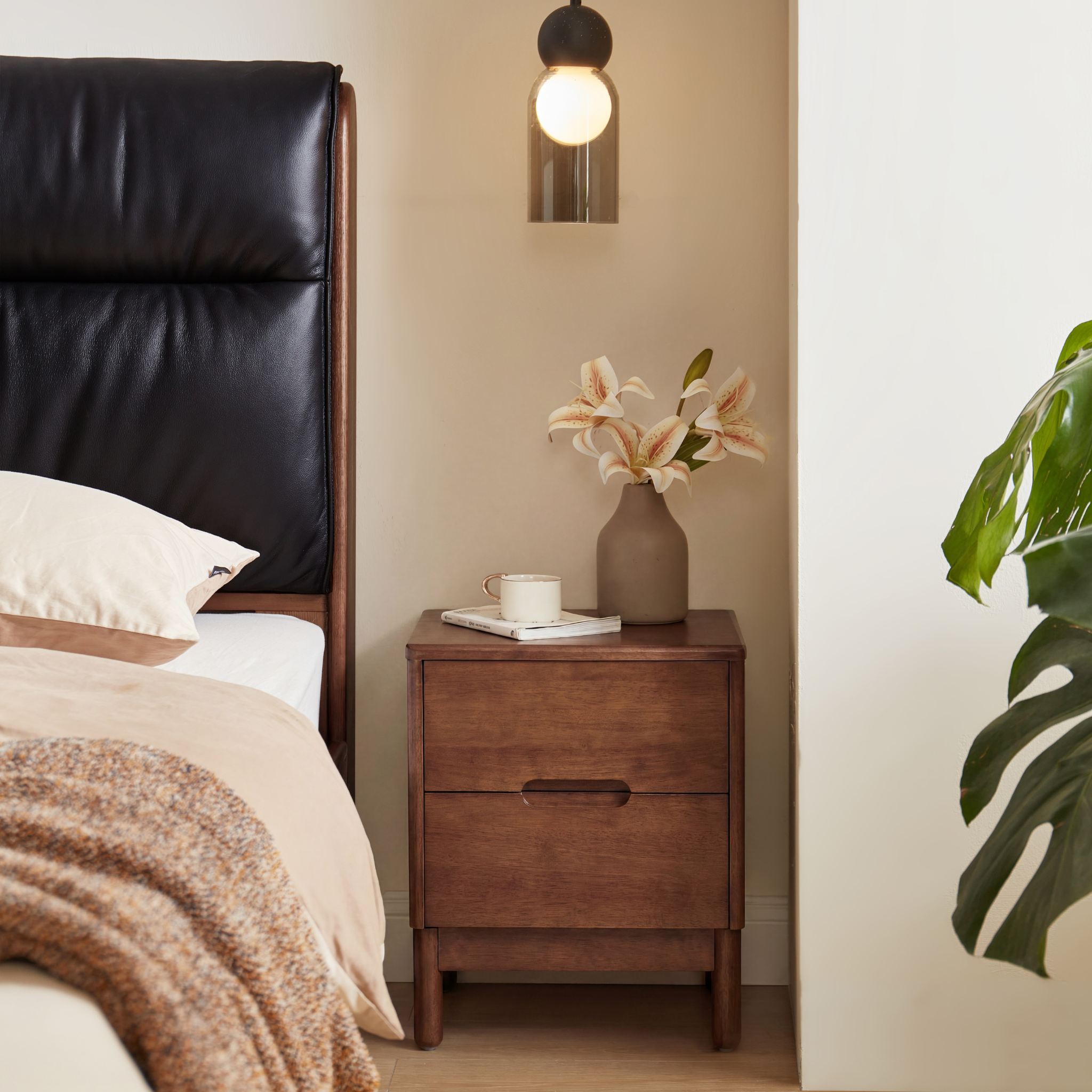 Linspire Range Bedside tables