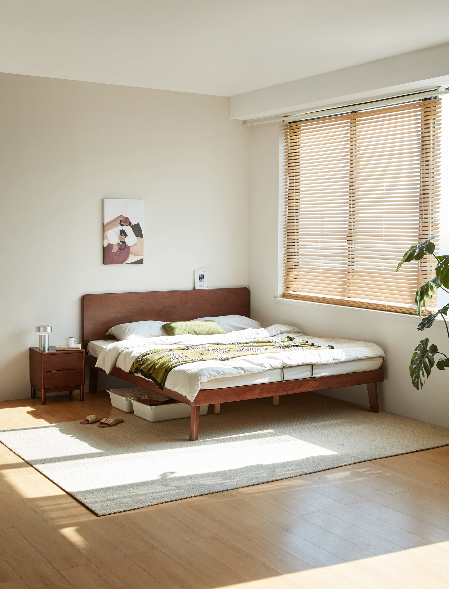 Linspire Kael Global Super King Solid Wood Standard Bed Frame