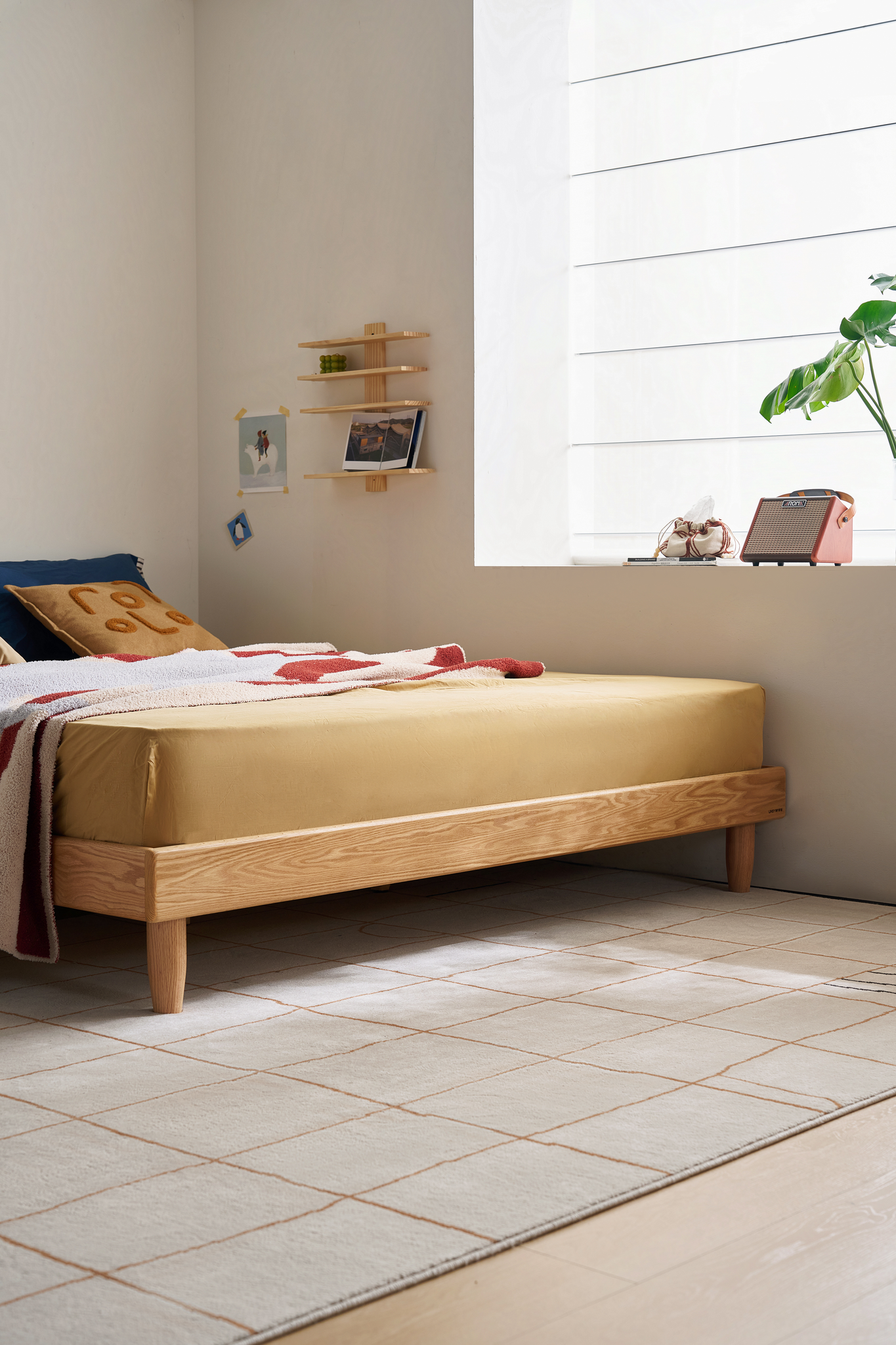 Linspire Aspen Global Queen Solid Wood Standard Bed Base