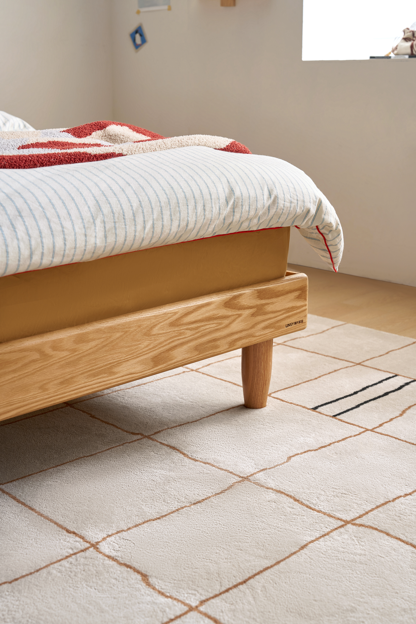 Linspire Aspen Global Queen Solid Wood Standard Bed Base