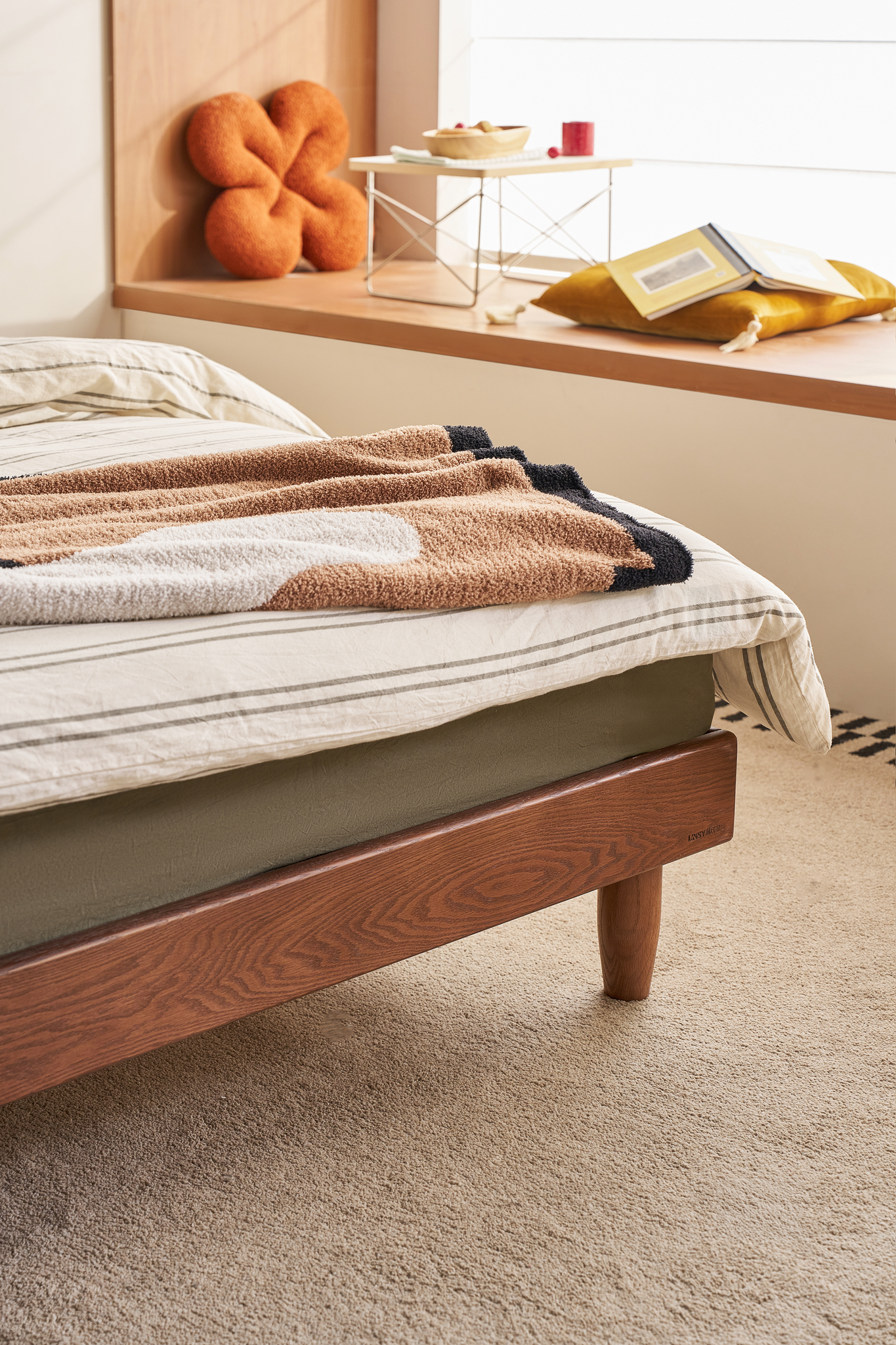 Linspire Aspen Global Double Solid Wood Standard Bed Base