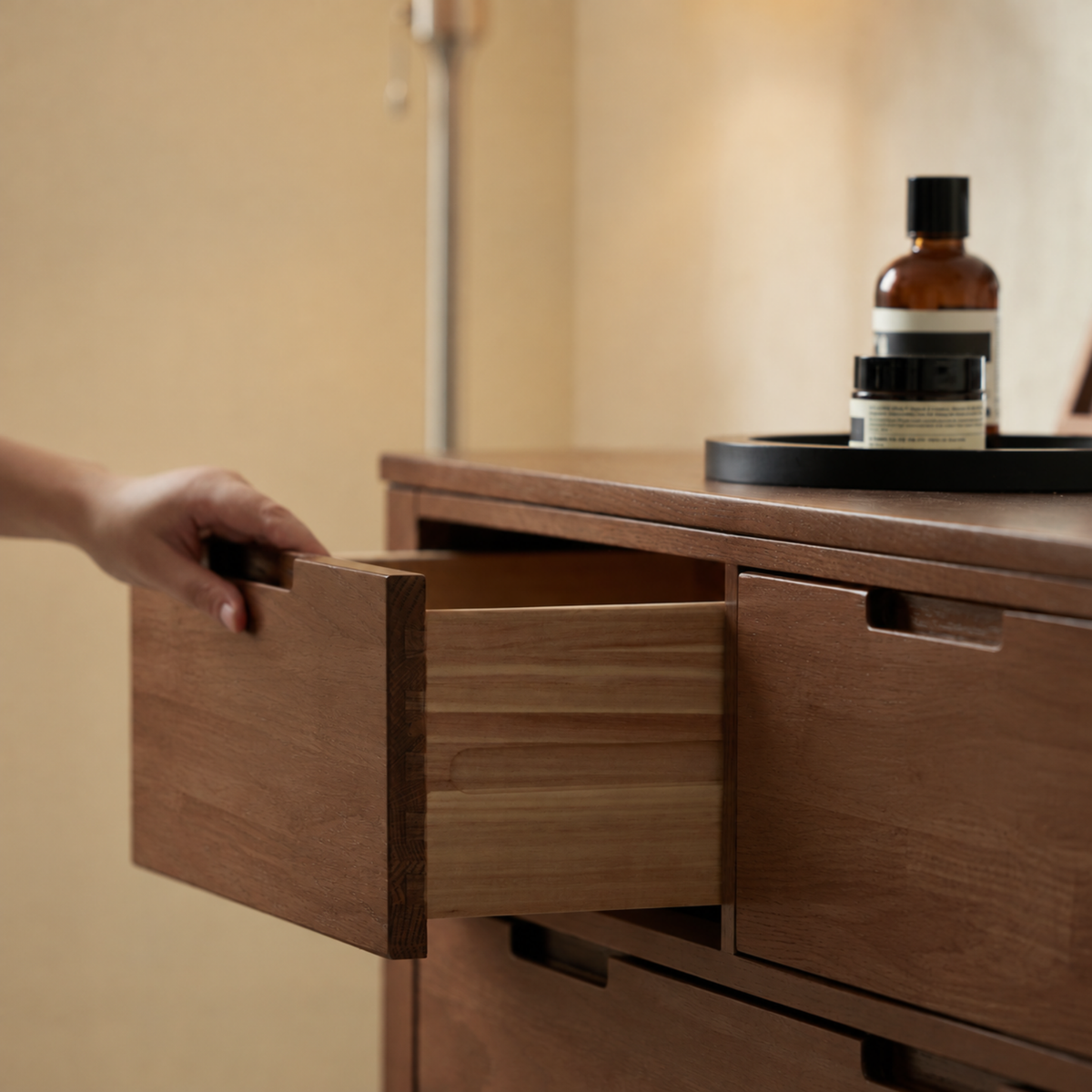 Solidwood Dona Chest of 7 Drawers, Dark Wood