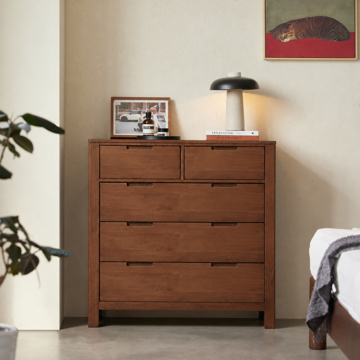 Solidwood Dona Chest of 5 Drawers, Dark Wood