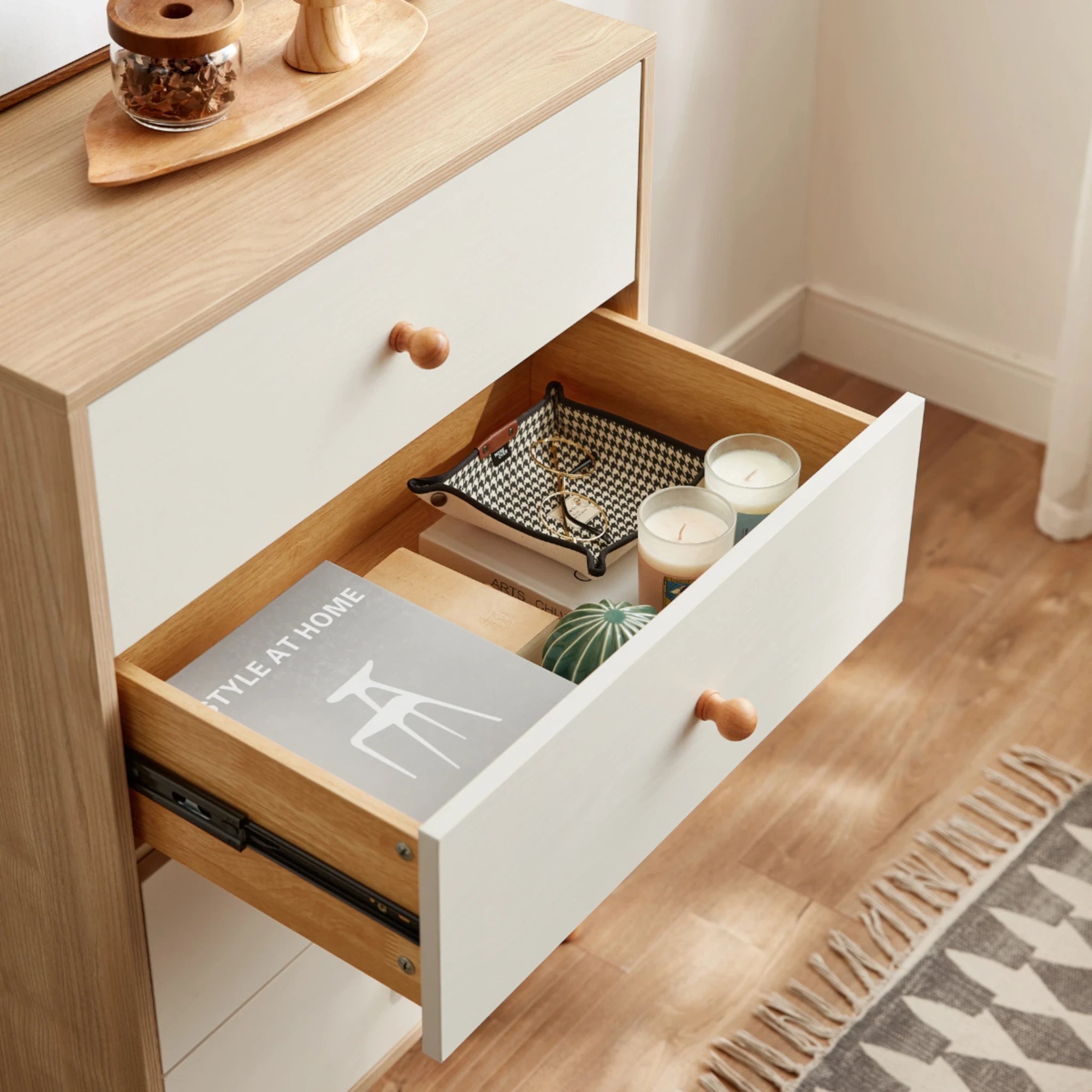 Linspire Fresko Chest of 4 Drawers, White & Natural Wood