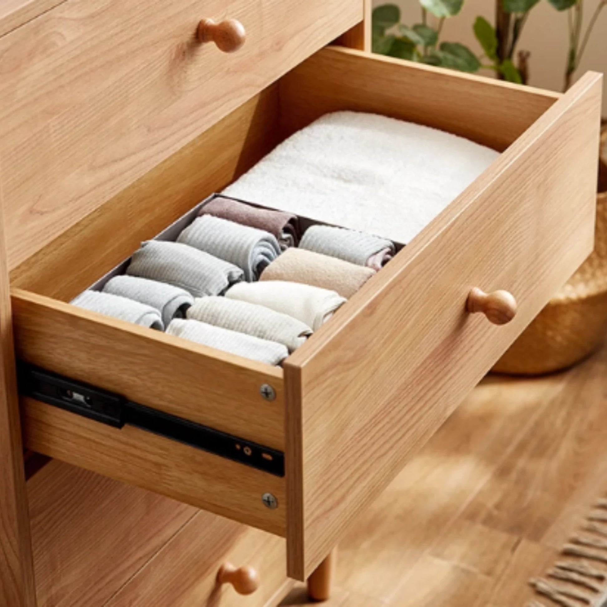 Linspire Fresko Chest of 5 Drawers, Natural Wood