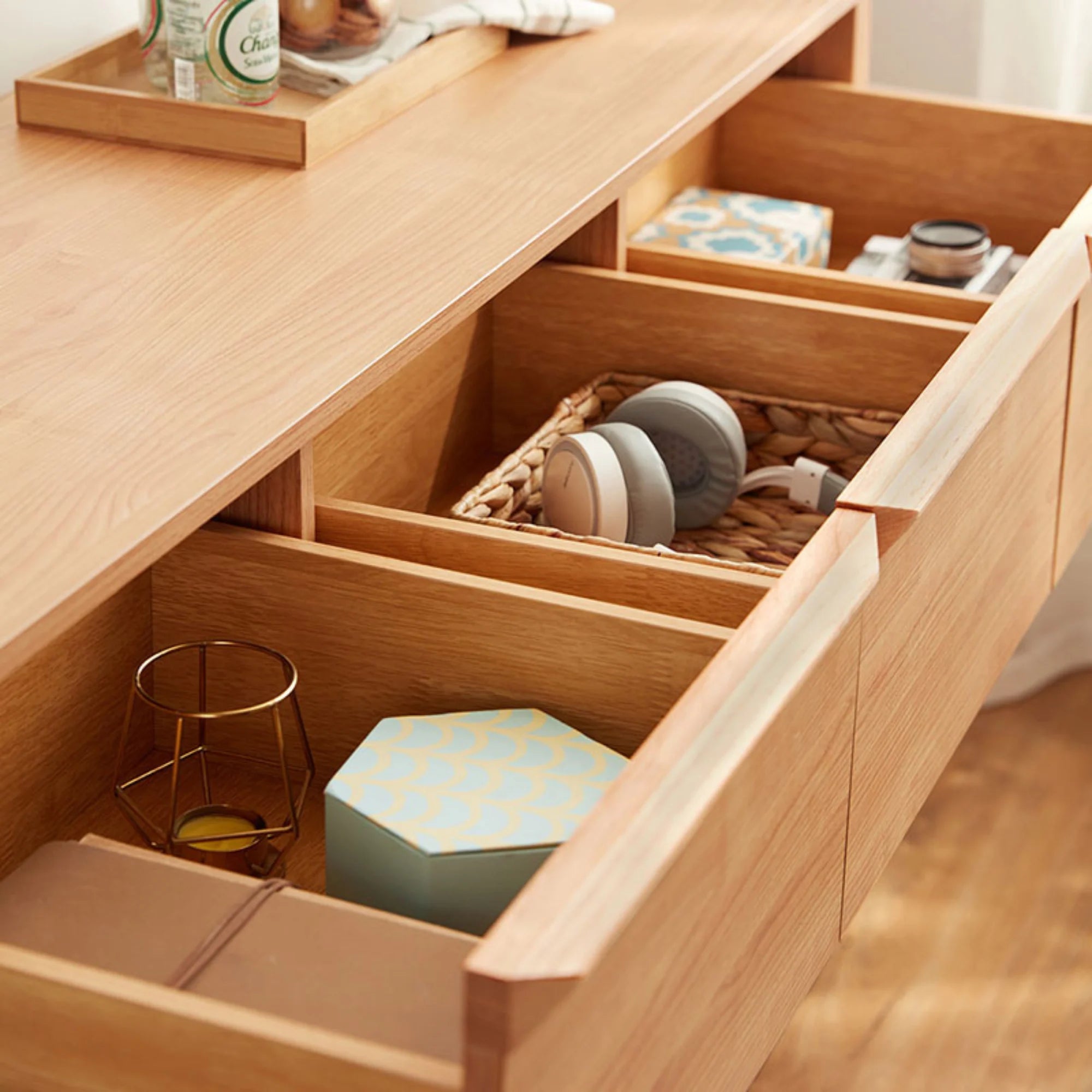 Linspire Ventus Chest of 7 Drawers, Natural Wood