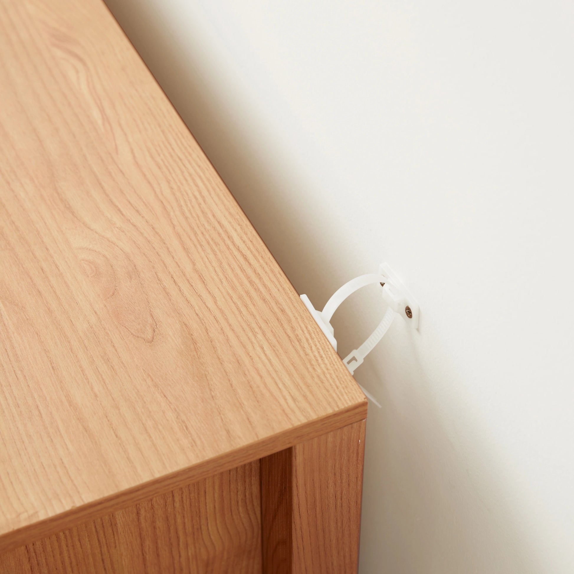 Linspire Ventus Chest of 7 Drawers, Natural Wood
